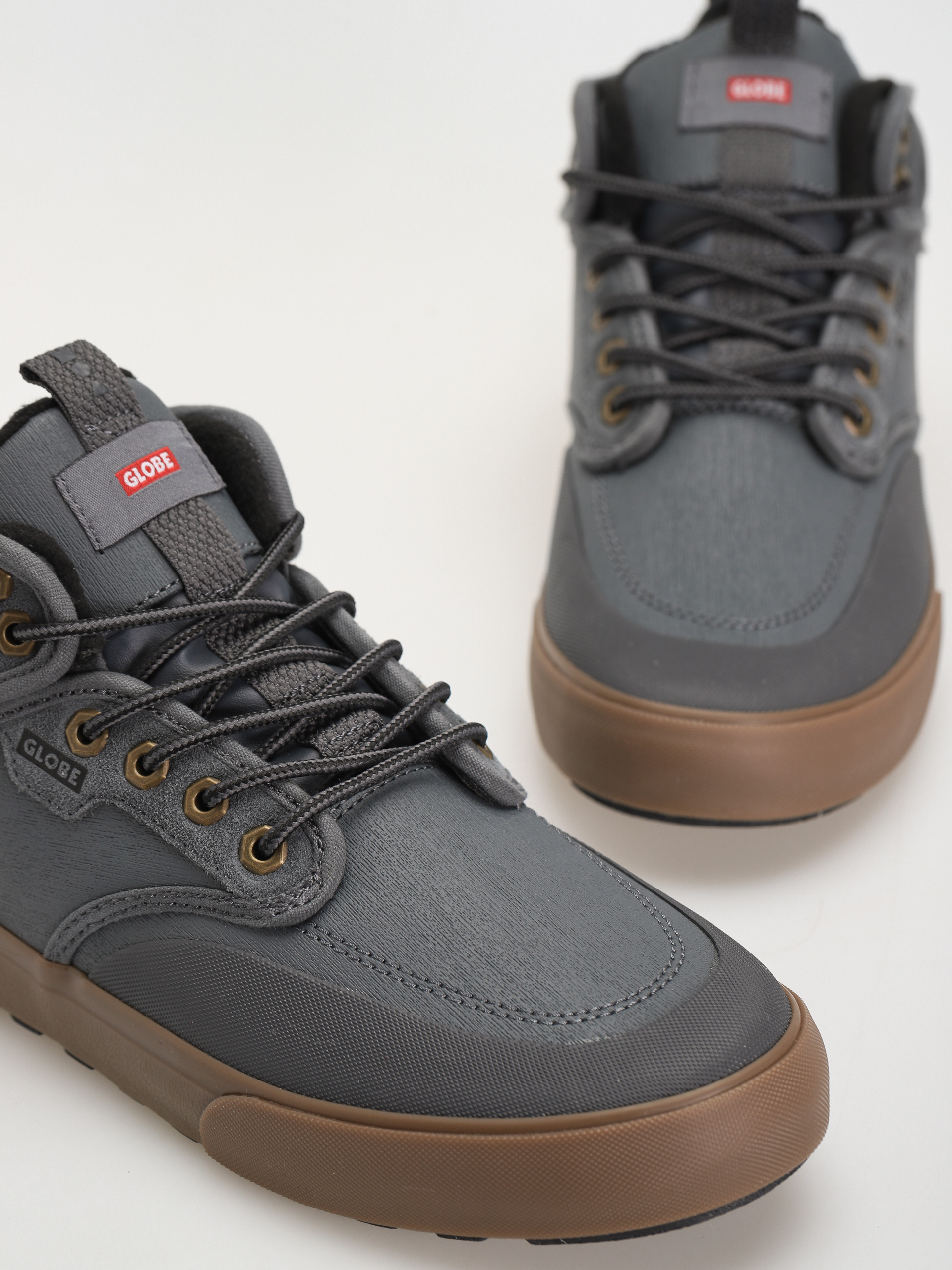 Globe Motley Mid Shoes (dark shadow/summit)