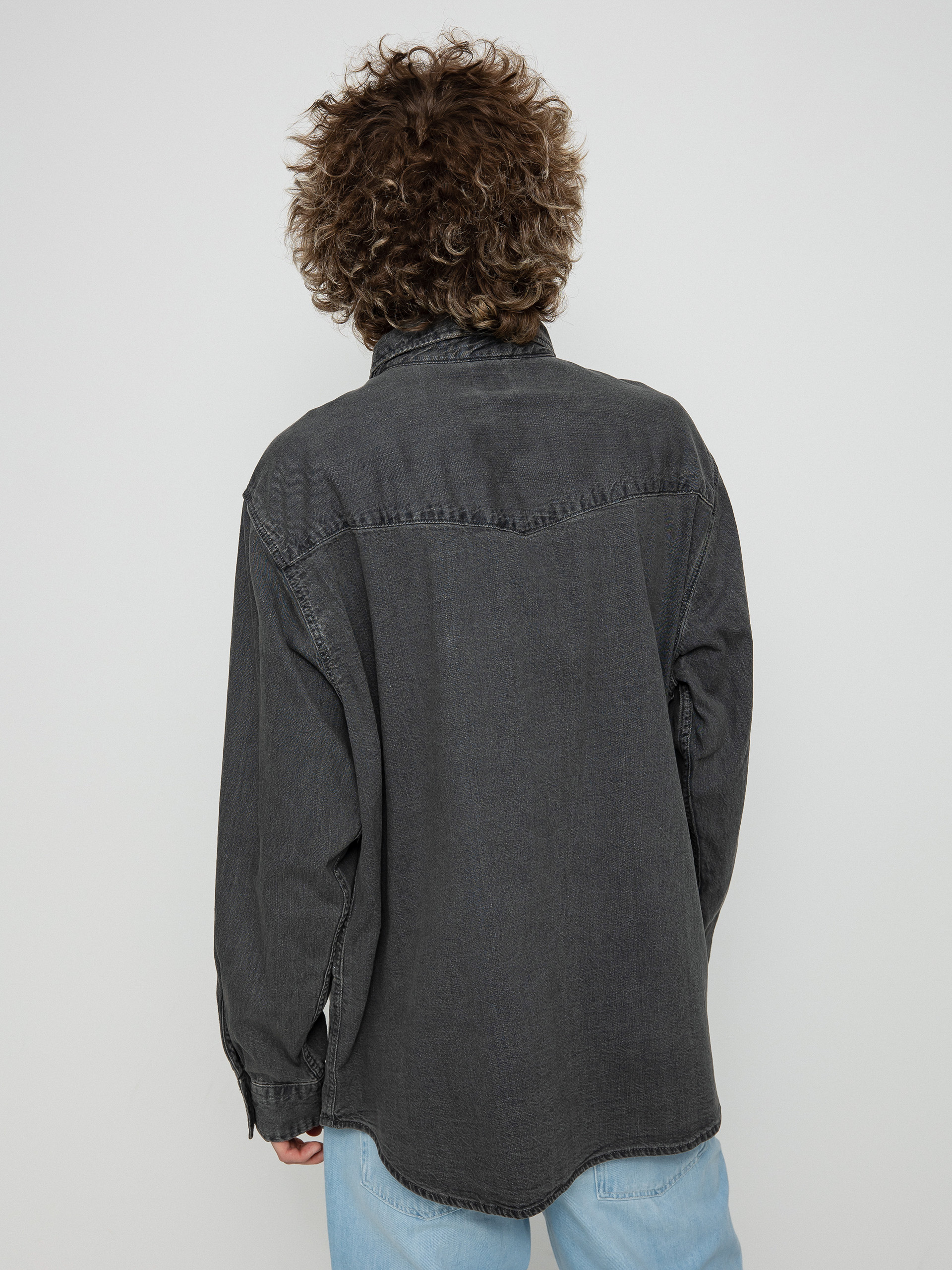 Levi's® Relaxed Fit Western Shirt (black worn)