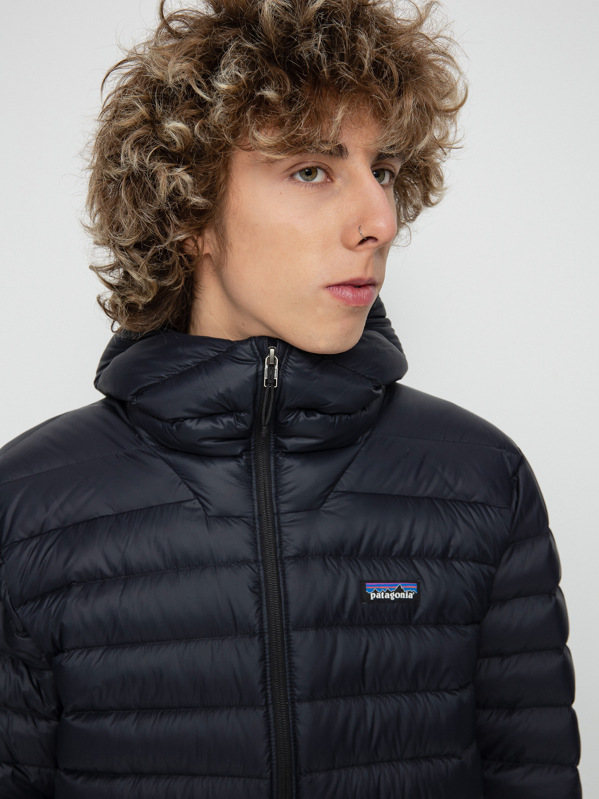 Patagonia Down Sweater Hoody Jacket (black)