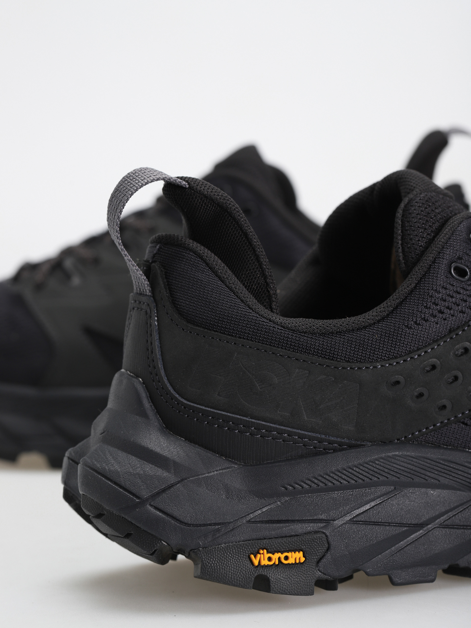 Hoka One One Anacapa Breeze Low Shoes (black/black)