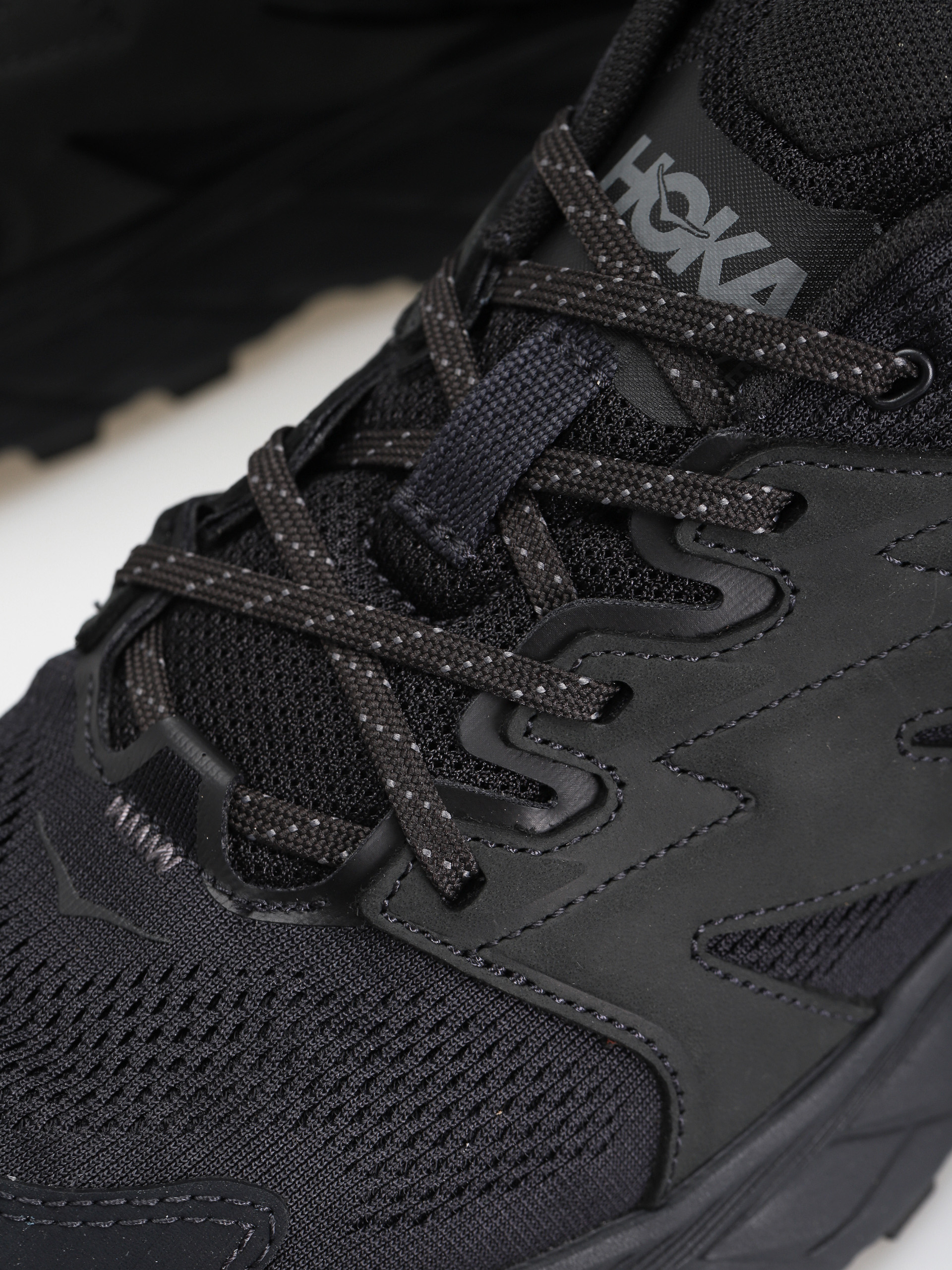 Hoka One One Anacapa Breeze Low Shoes (black/black)