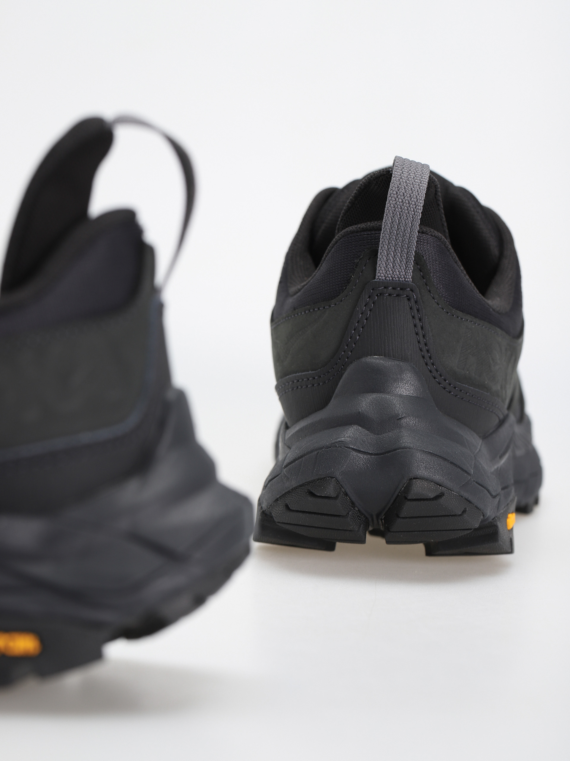 Hoka One One Anacapa Breeze Low Shoes (black/black)