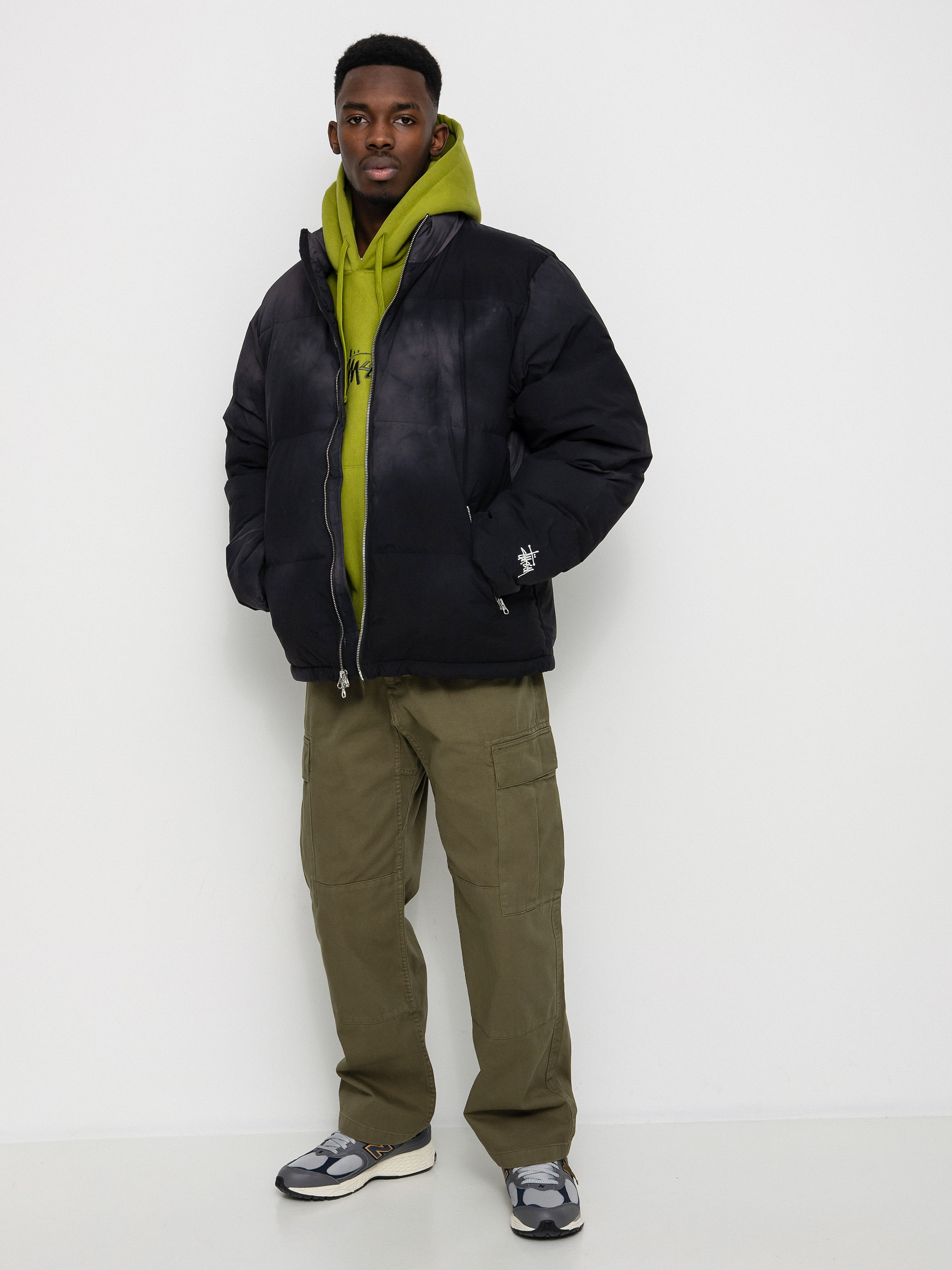 Stussy Recycled Nylon Down Puffer Jacket (vintage black)