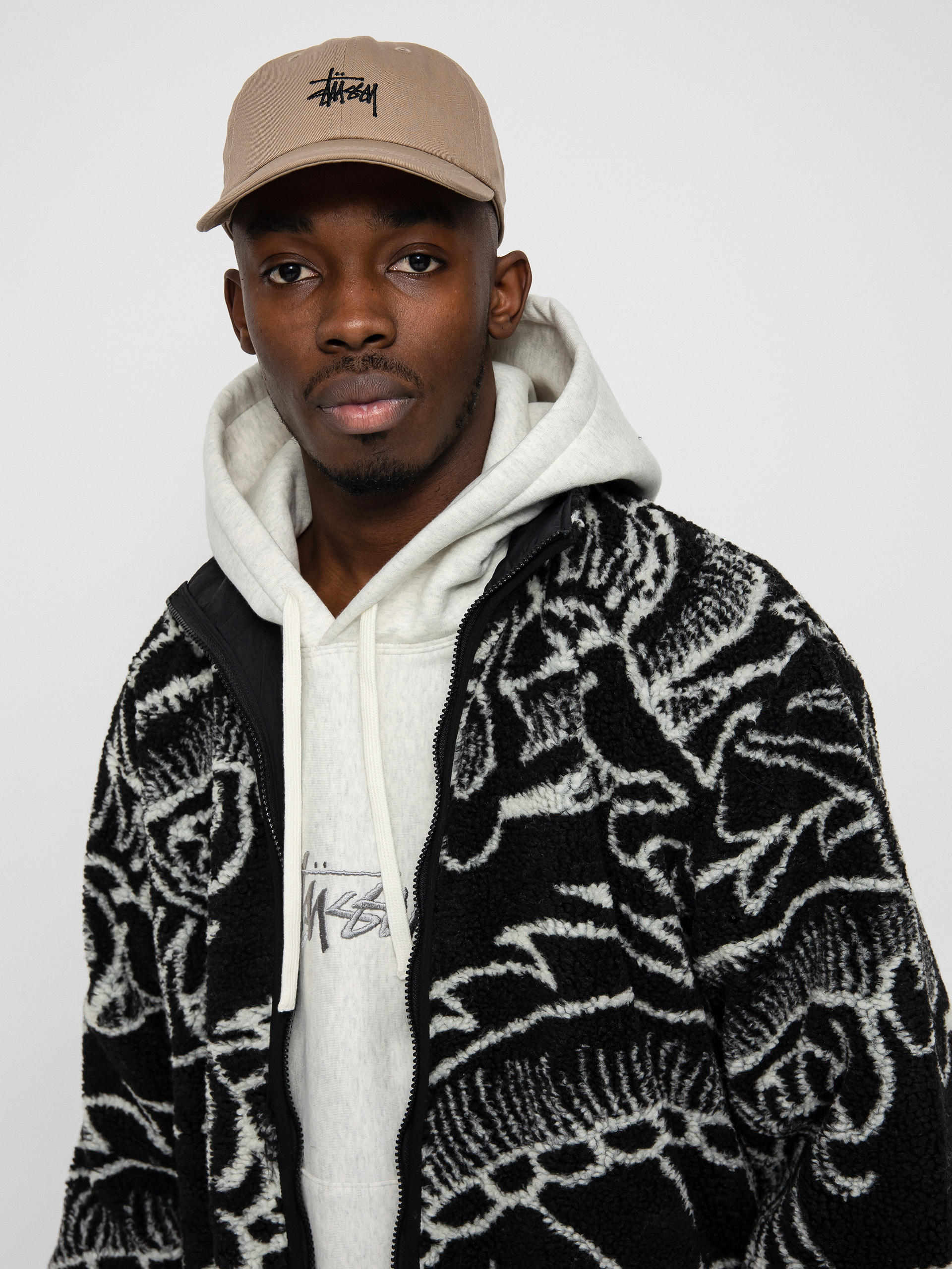 Stussy Dragon Sherpa Jacket (black)