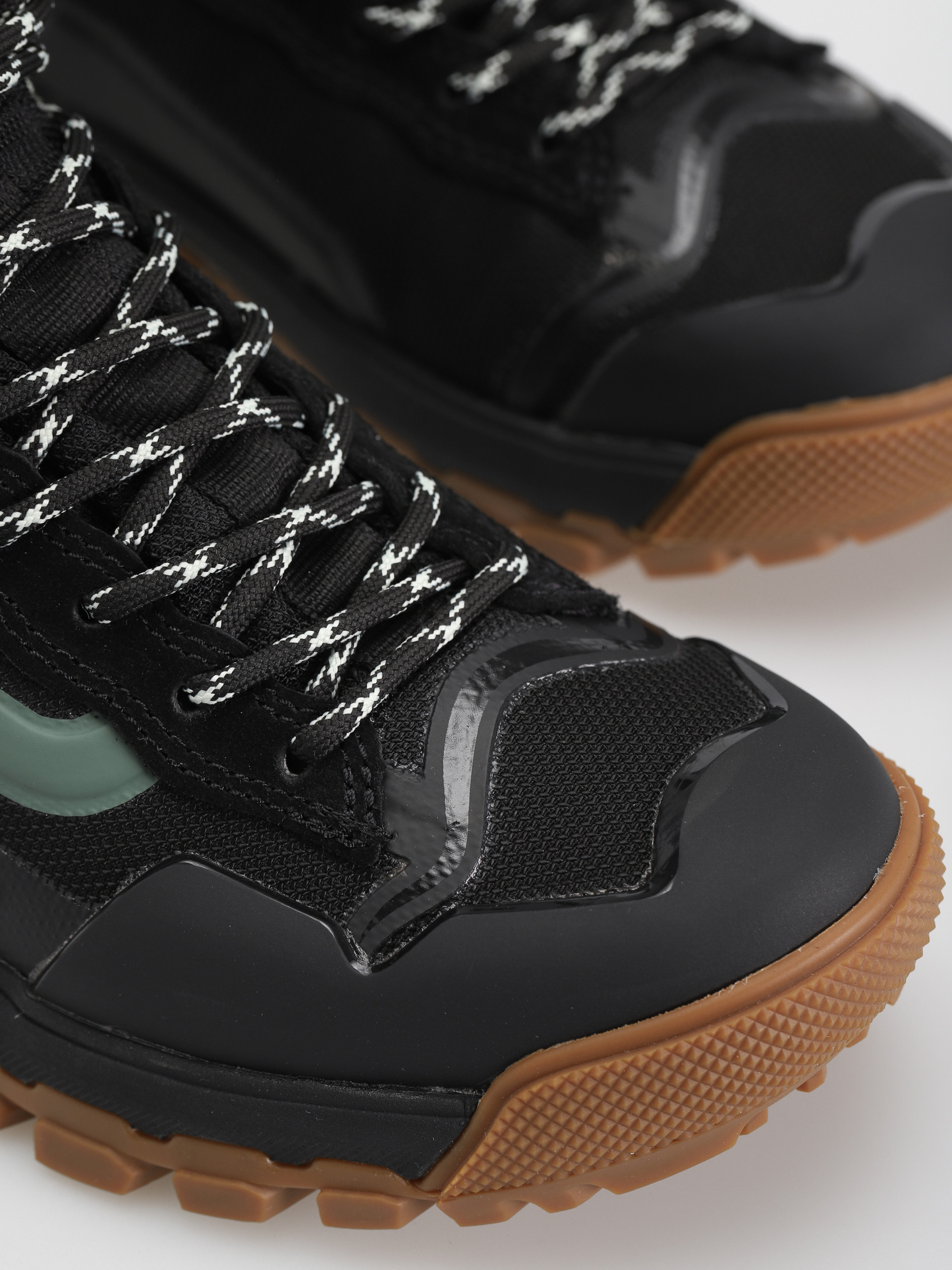 Vans Ultrarange Exo Hi Gore Tex MTE 3 Shoes (black/duck green)