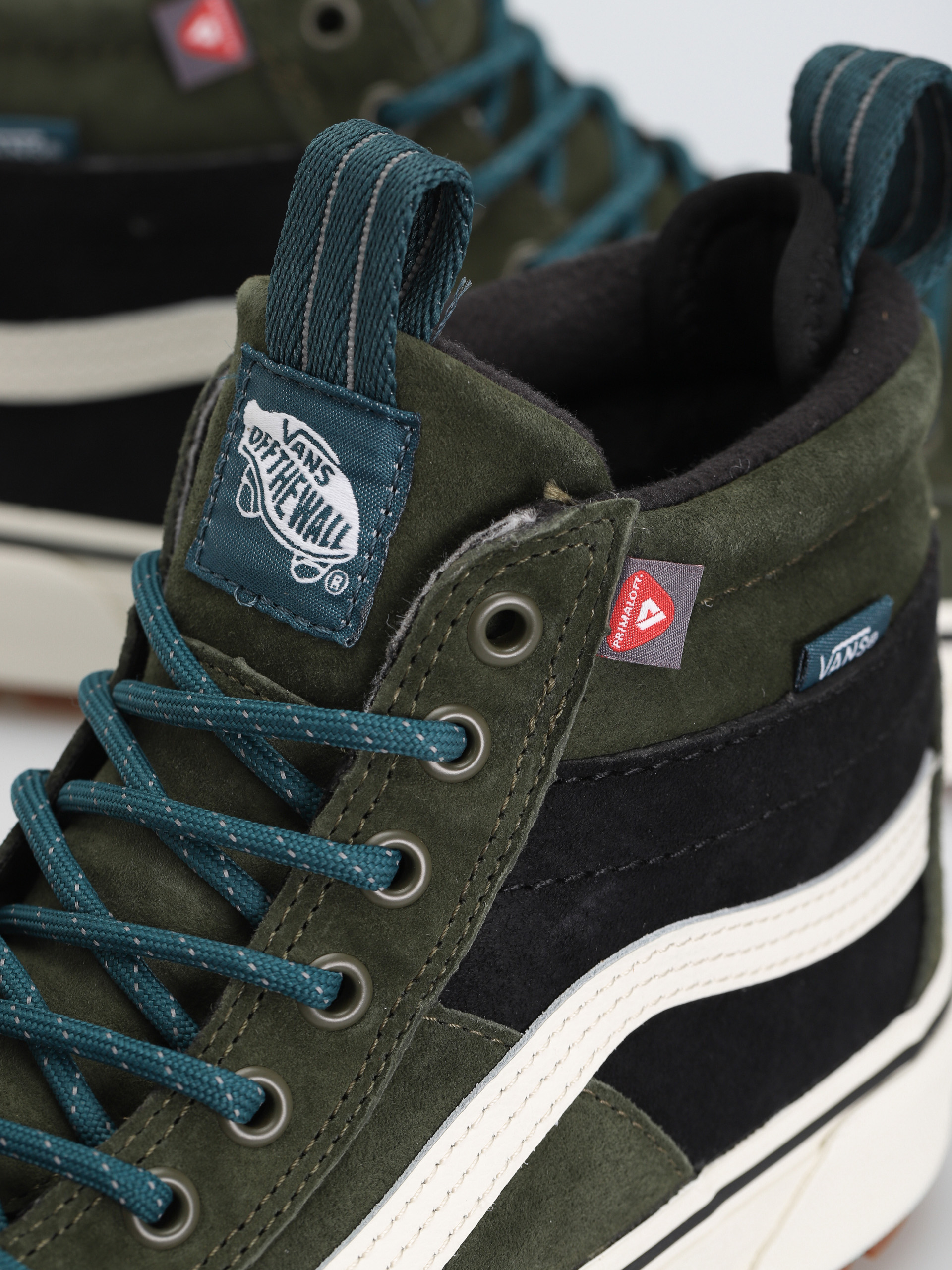 Vans Sk8 Hi MTE 2 Shoes (utility pop grape leaf)