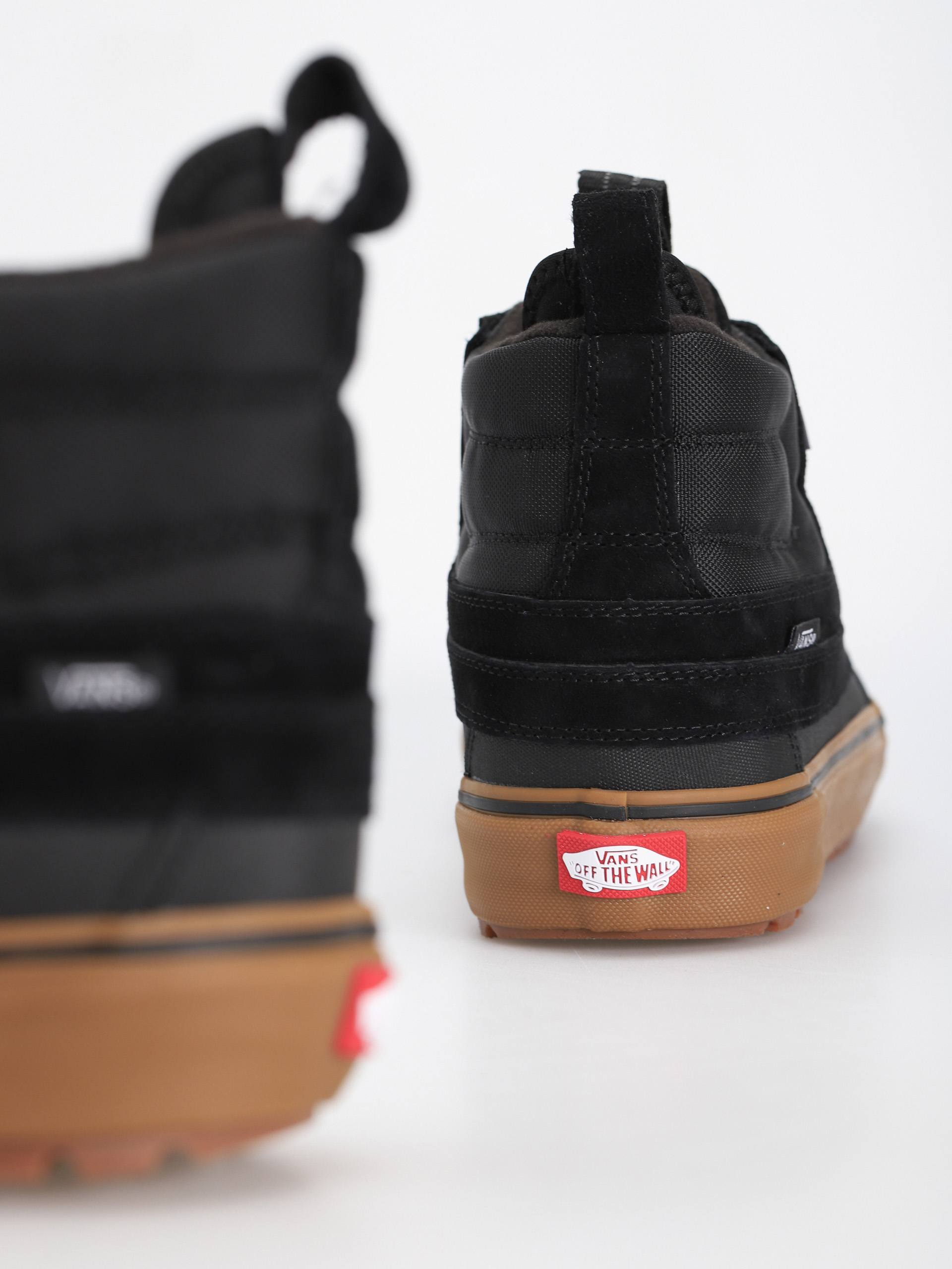 Vans Sk8 Hi Del Pato MTE 2 Shoes (black)