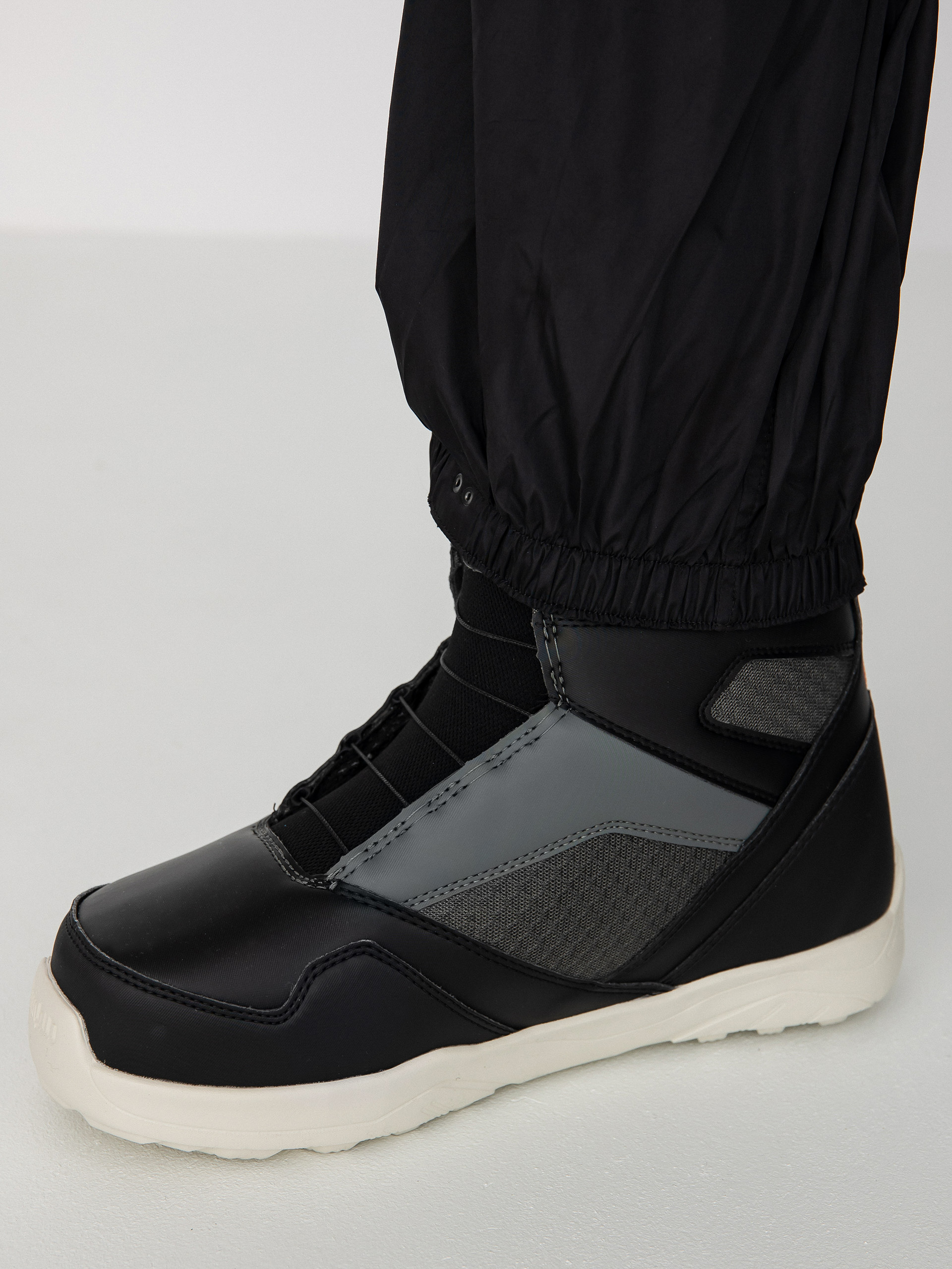 Mens ThirtyTwo Blahzay Cargo Snowboard pants (black)