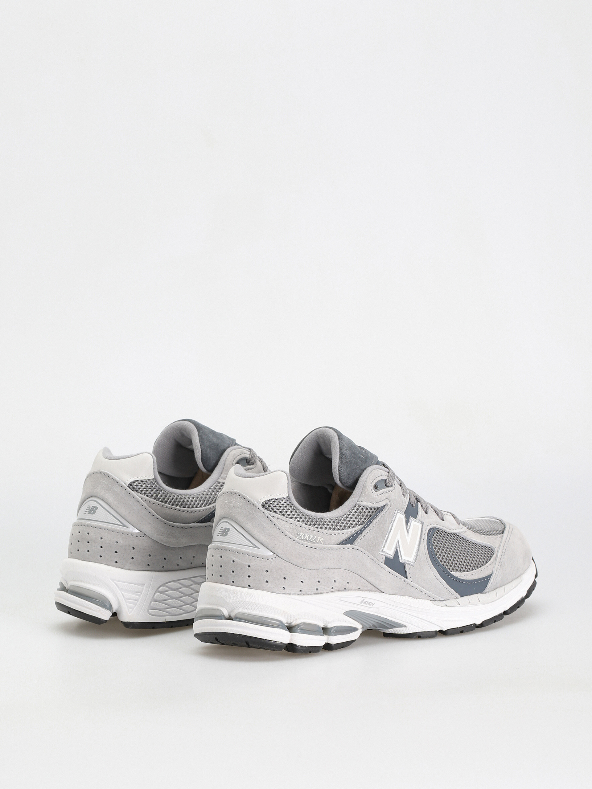New Balance 2002 Shoes (grey)