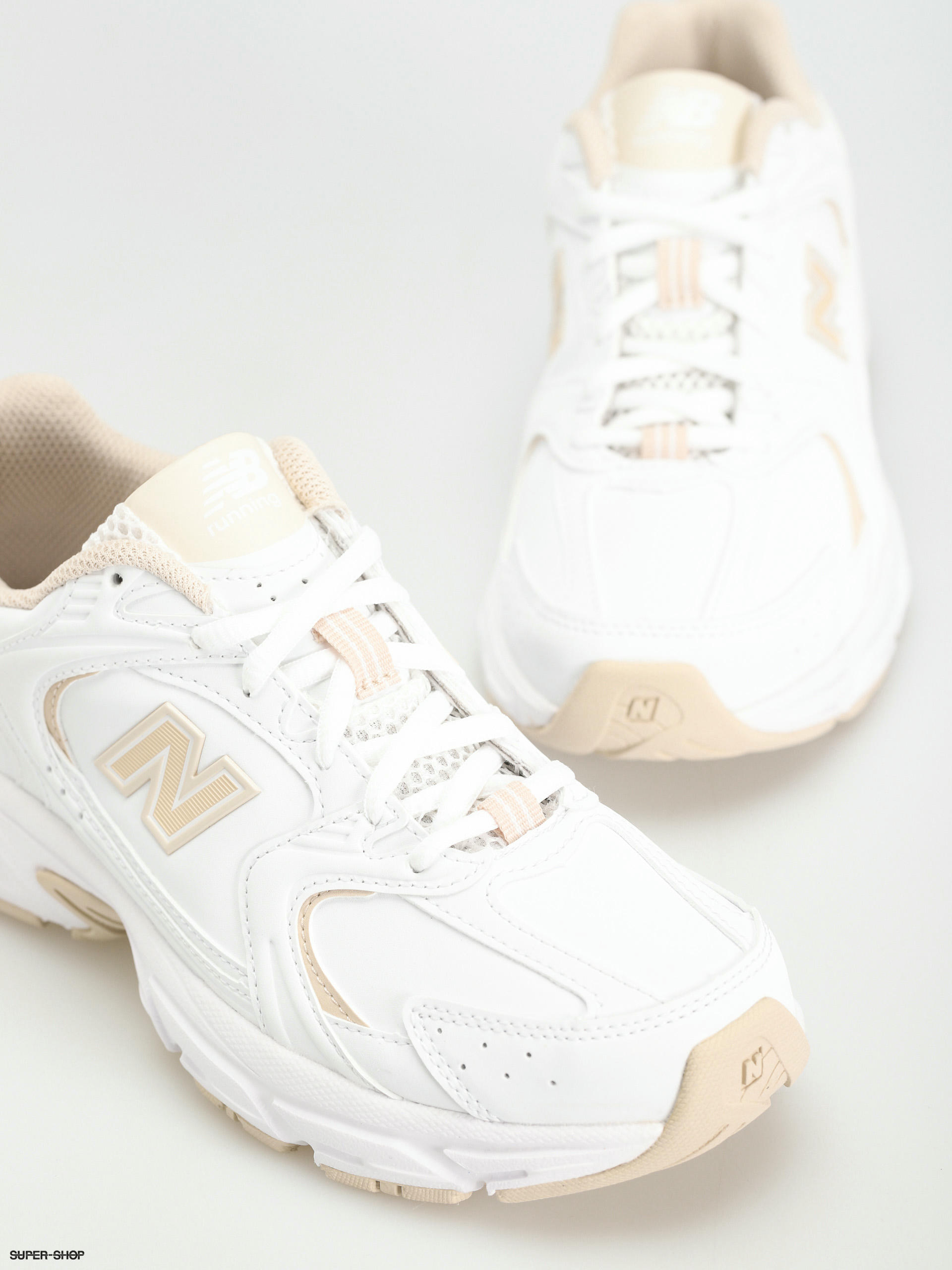 New Balance 530 Shoes (white)