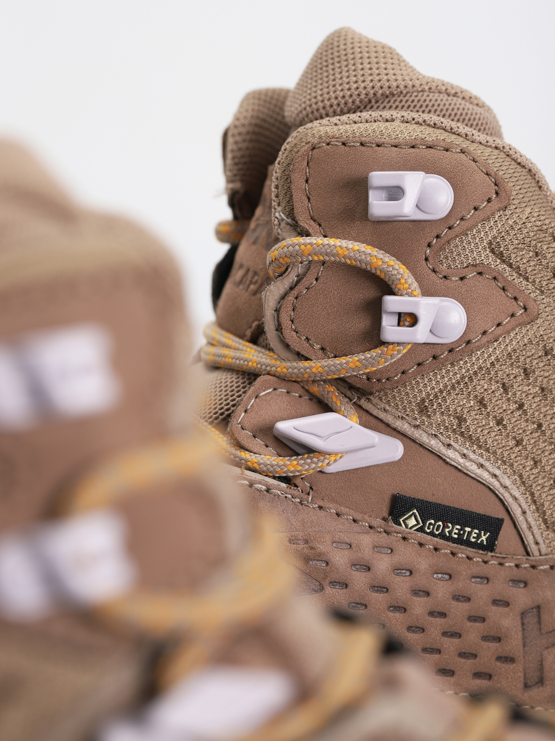 Hoka One One Anacapa Mid GTX Schuhe Wmn (dune/lilac marble)