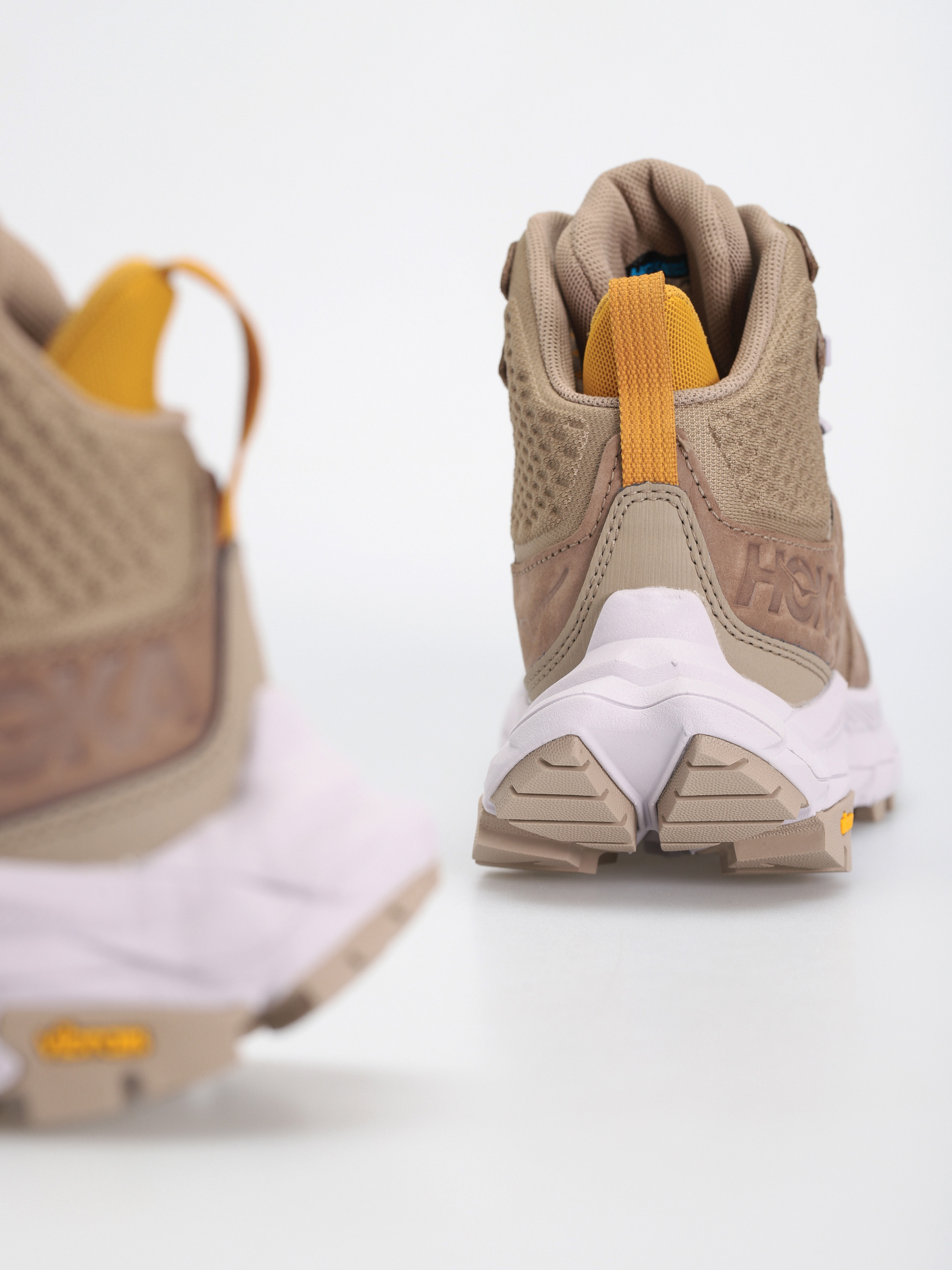 Hoka One One Anacapa Mid GTX Schuhe Wmn (dune/lilac marble)