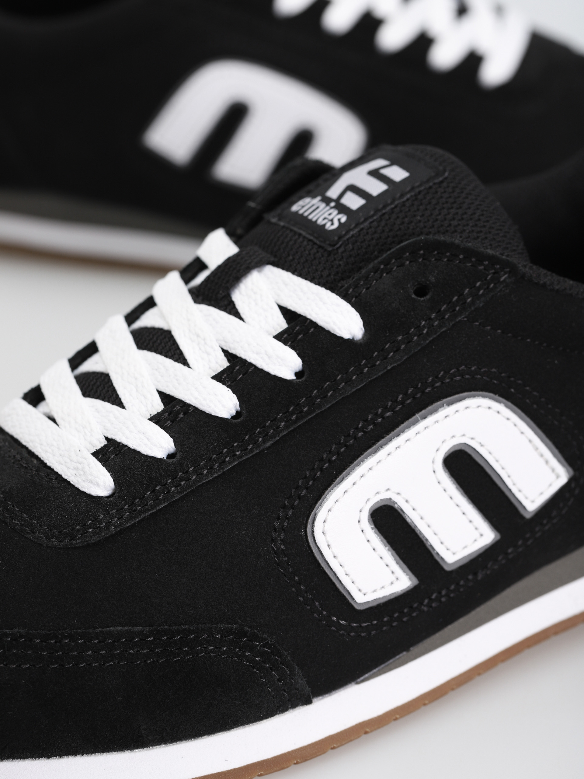 Etnies Lo Cut II Ls Shoes (black/white/gum)