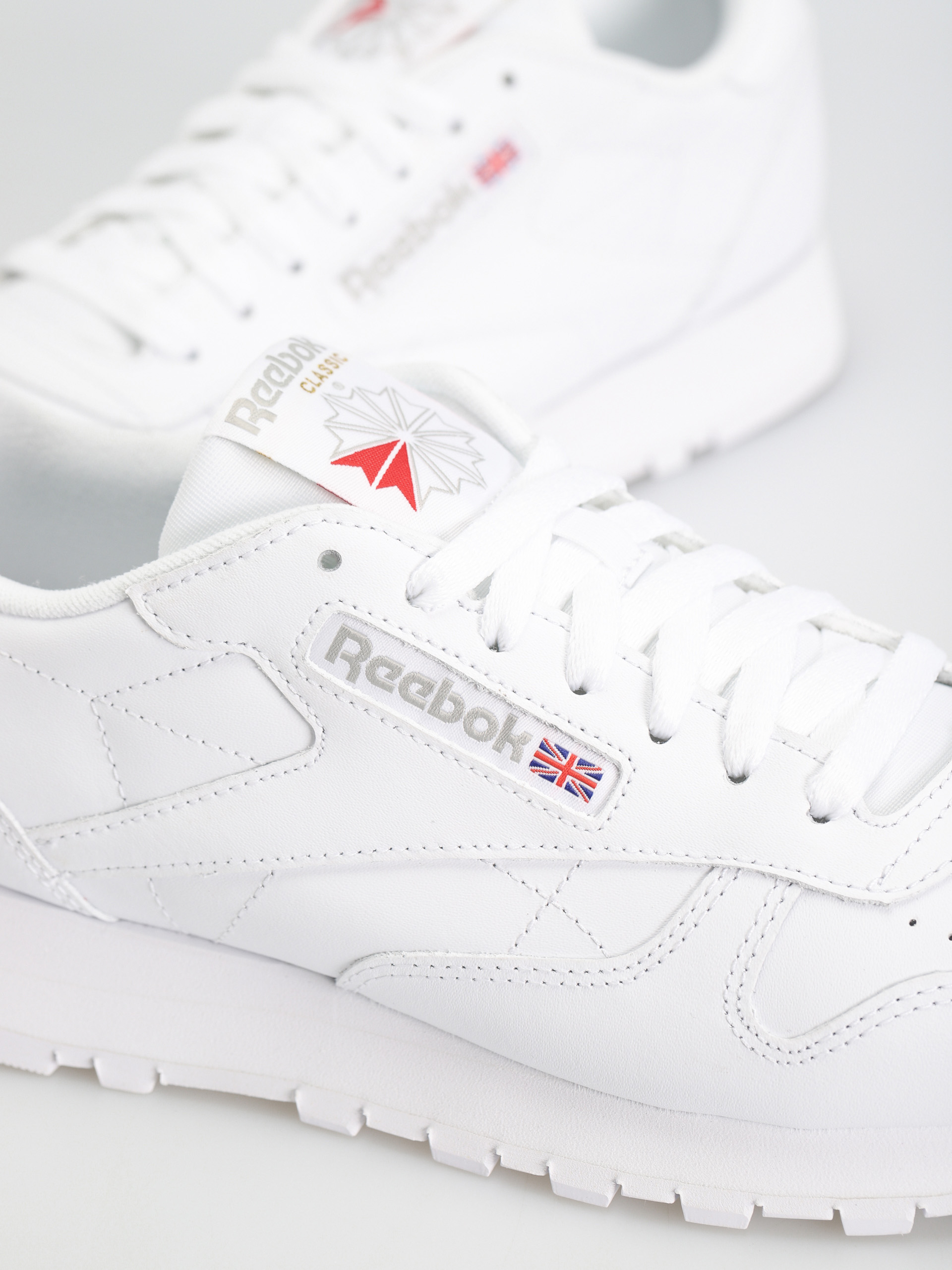 Reebok Classic Leather Schuhe (ftwwht/ftwwht/pugry3)