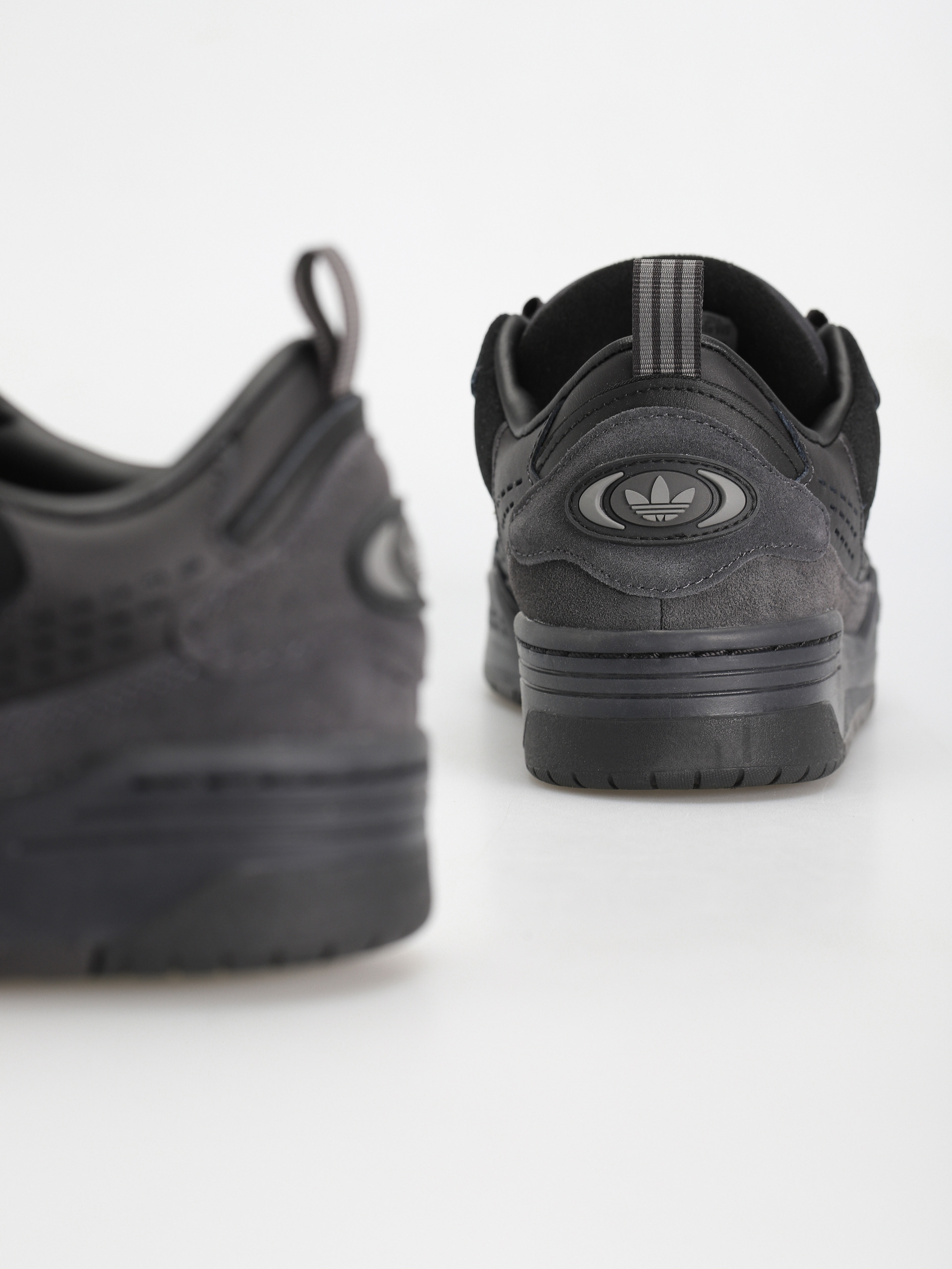 adidas Originals Adi2000 Shoes (cblack/utiblk/utiblk)