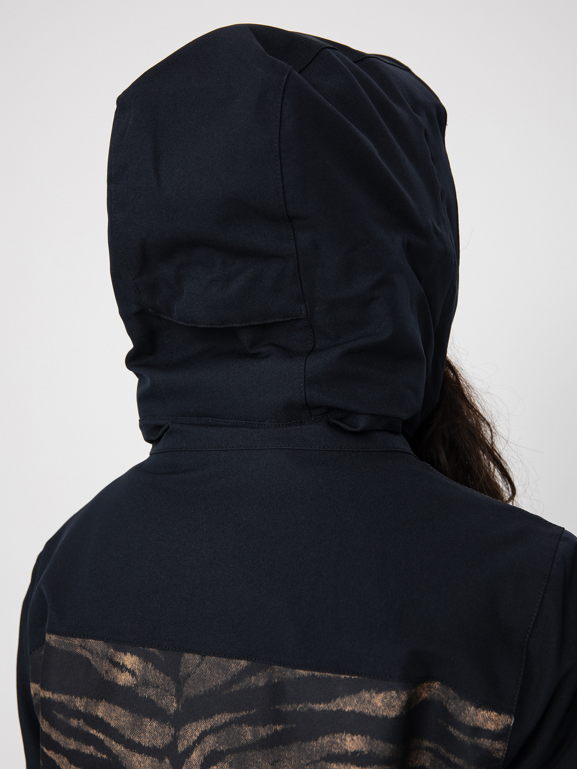 Damen Volcom Shelter 3D Stretch Snowboardjacke (tiger print)