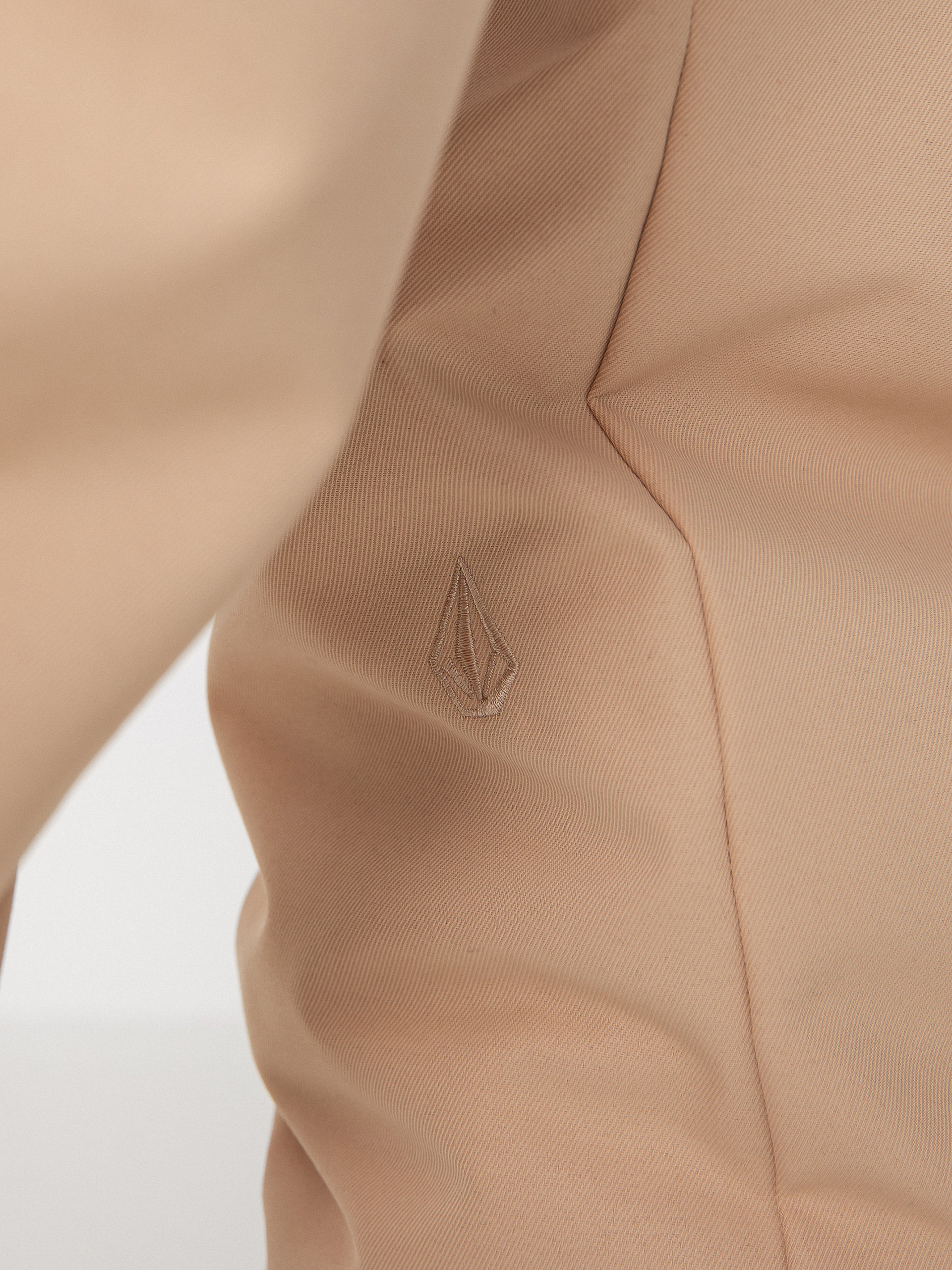 Womens Volcom Frochickie Ins Snowboard pants (sand)