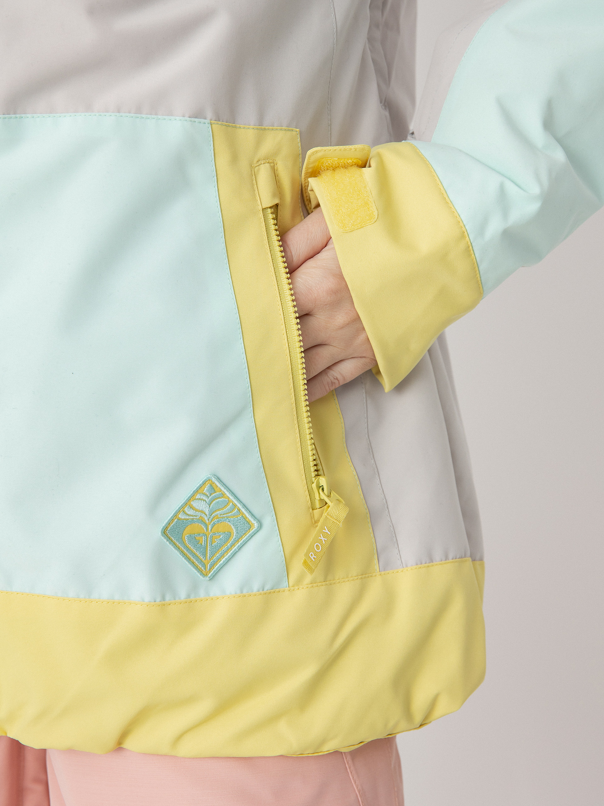 Womens Roxy Ravine Hoodie Snowboard jacket (gray violet)