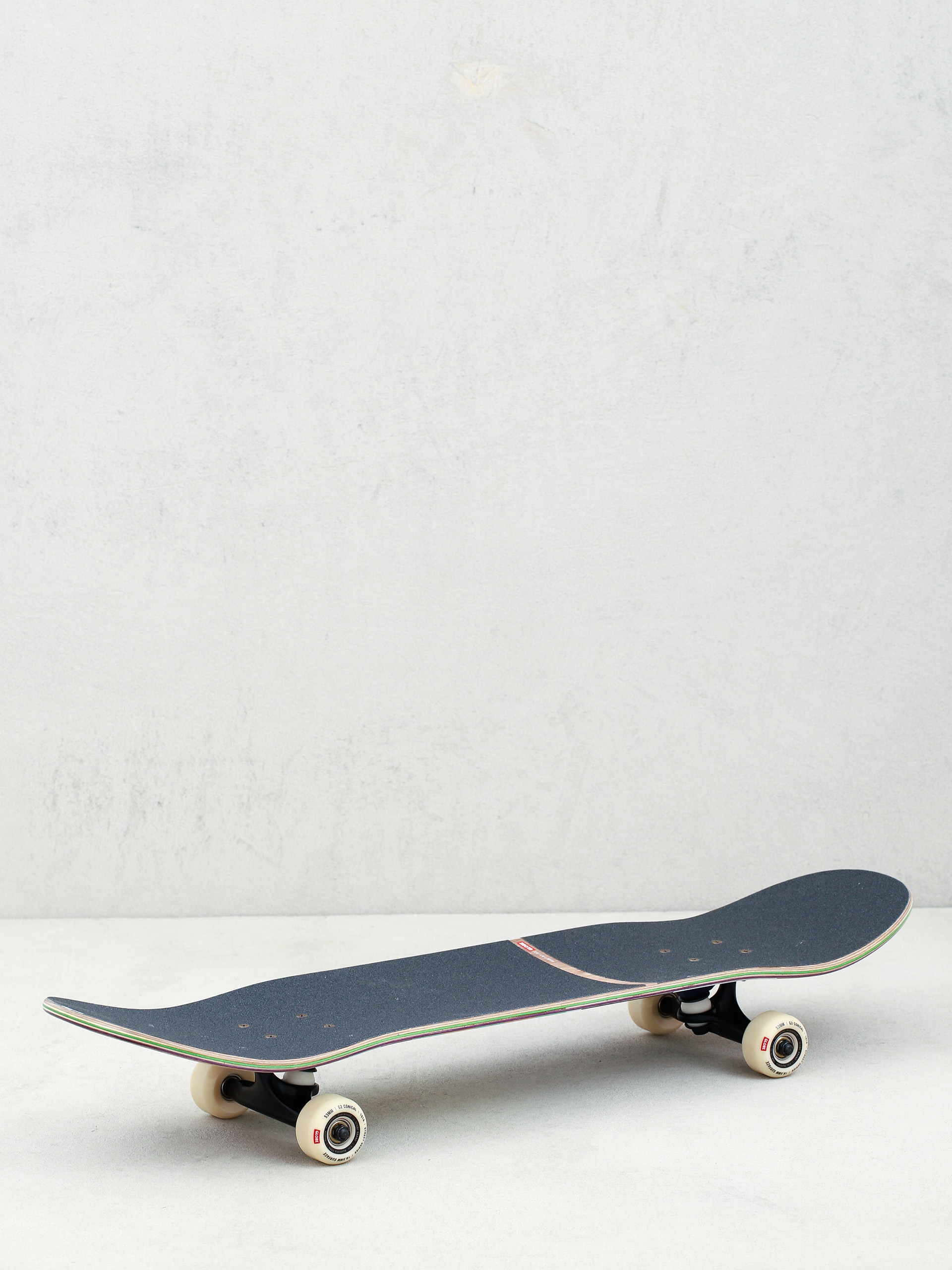 Globe G2 Check Please Skateboard (dark maple/grunge)