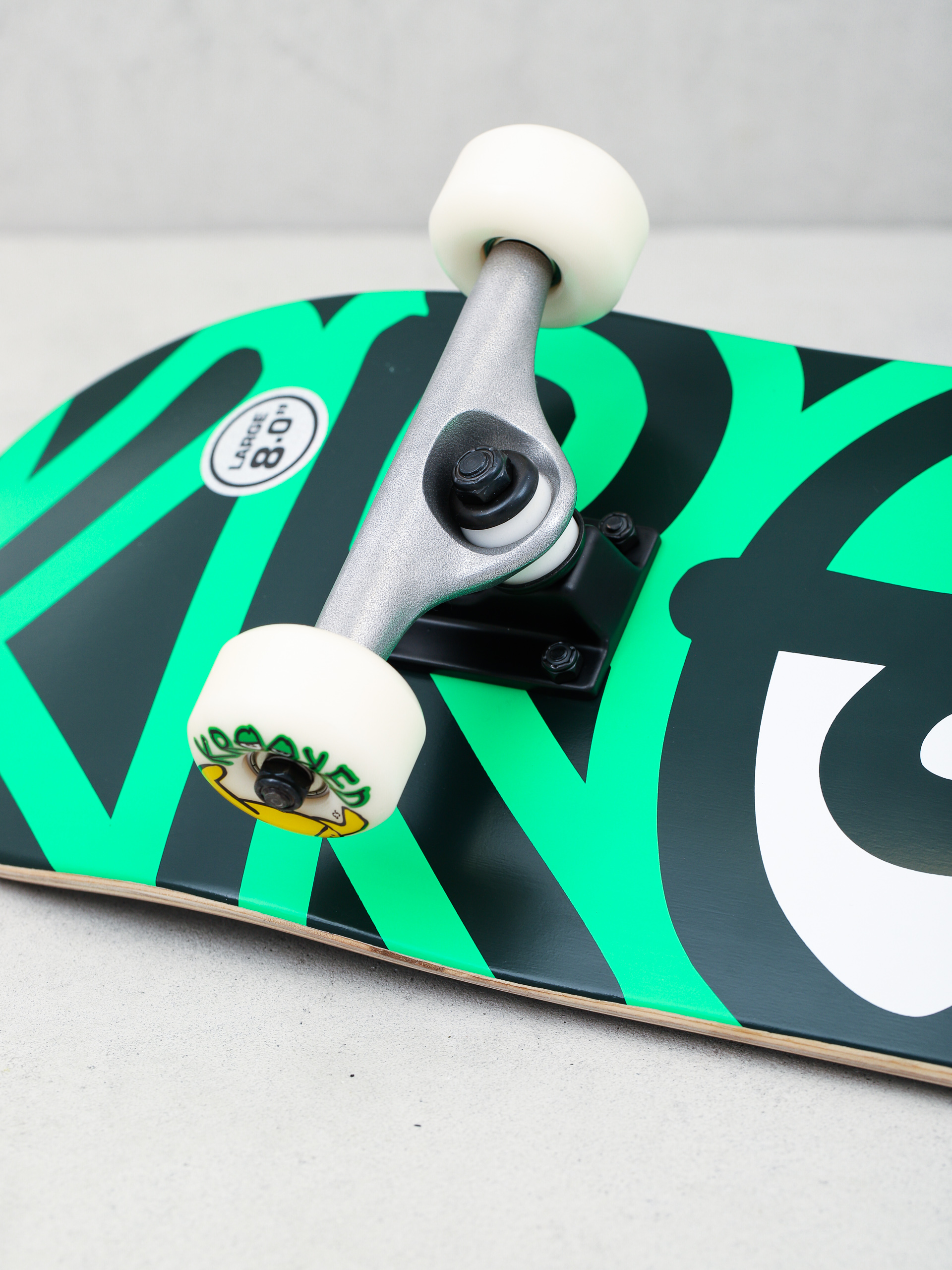 Krooked Eyes II Skateboard (green/black)
