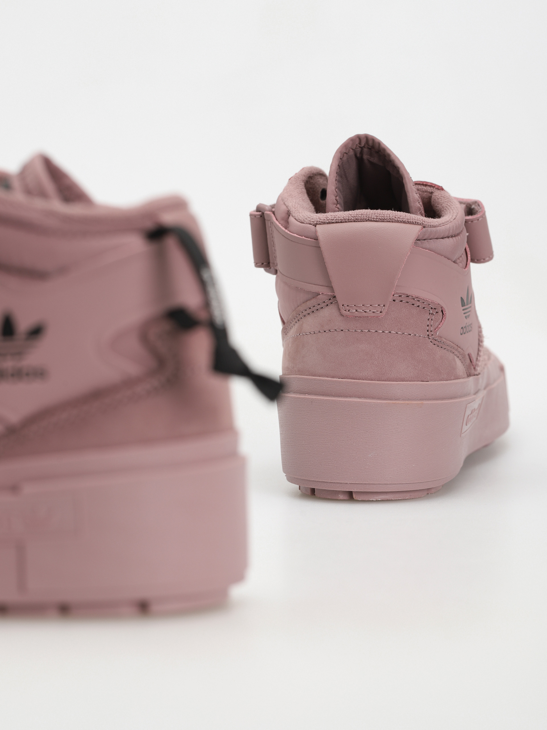 adidas Originals Forum Bonega X Shoes Wmn (wonoxi/wonoxi/cblack)