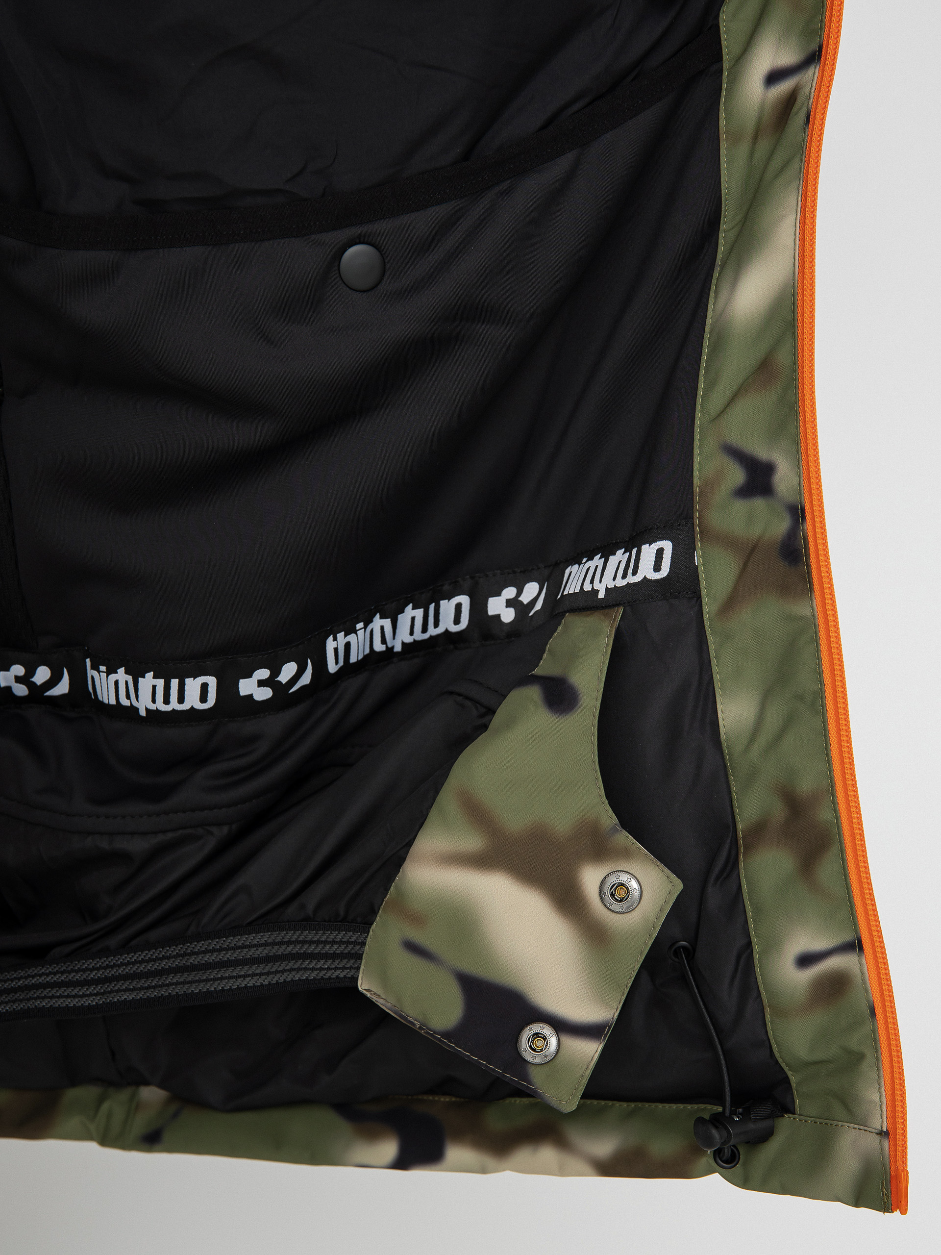 Mens ThirtyTwo Lashed Insulated Snowboard jacket (camo)