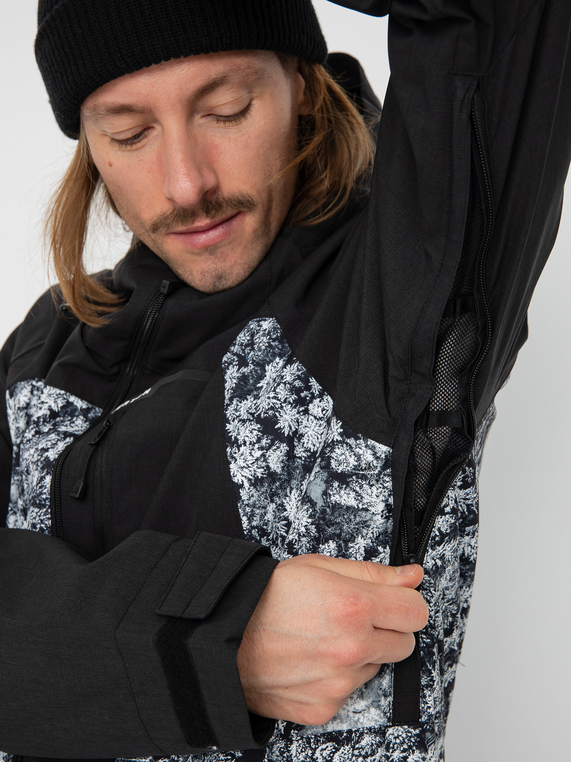 Mens Burton Lodgepole Snowboard jacket (true black/aerial pines)