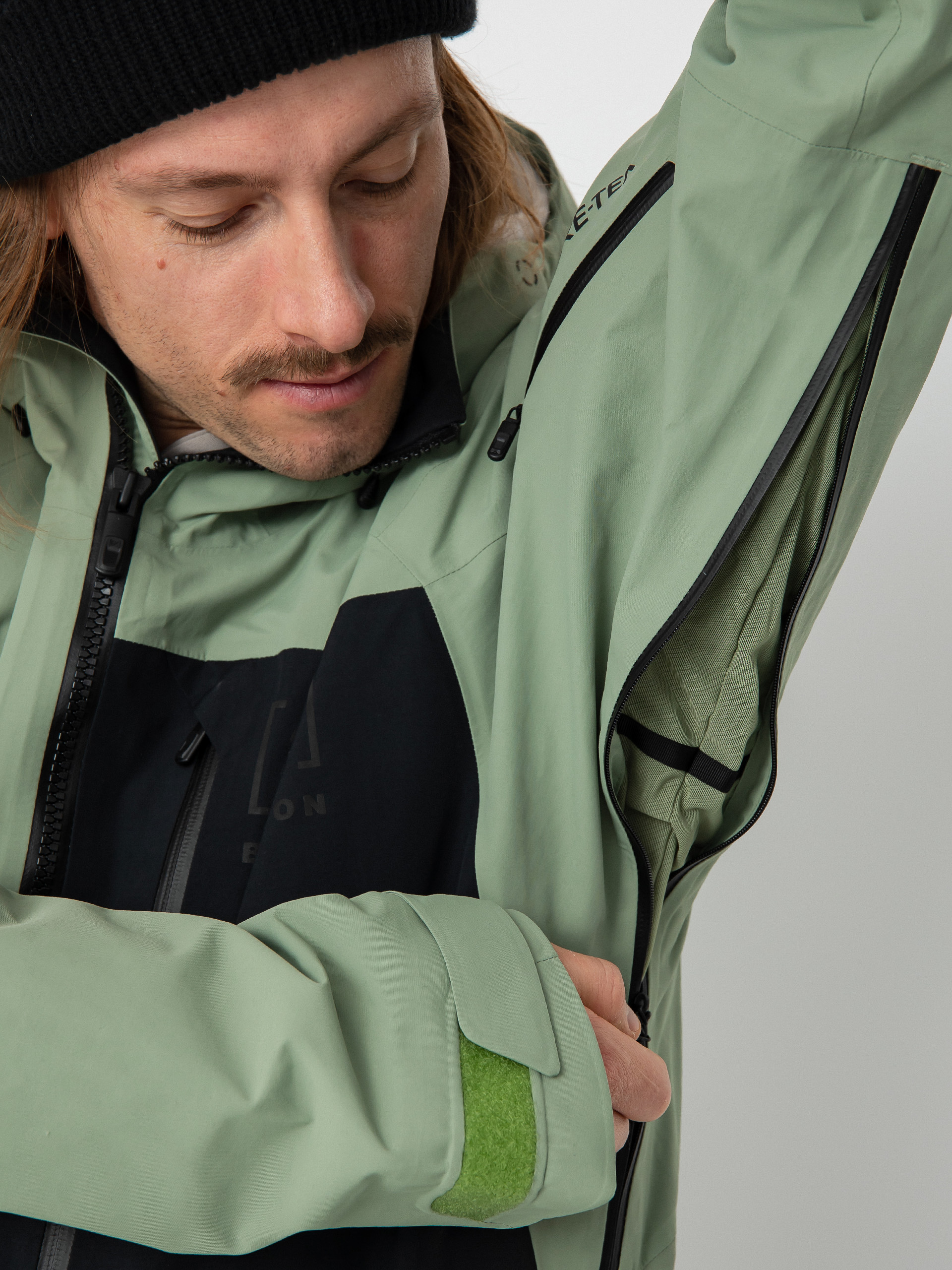 Herren Burton Ak Cyclic Gore Tex 2L Snowboardjacke (hedge green/true black)