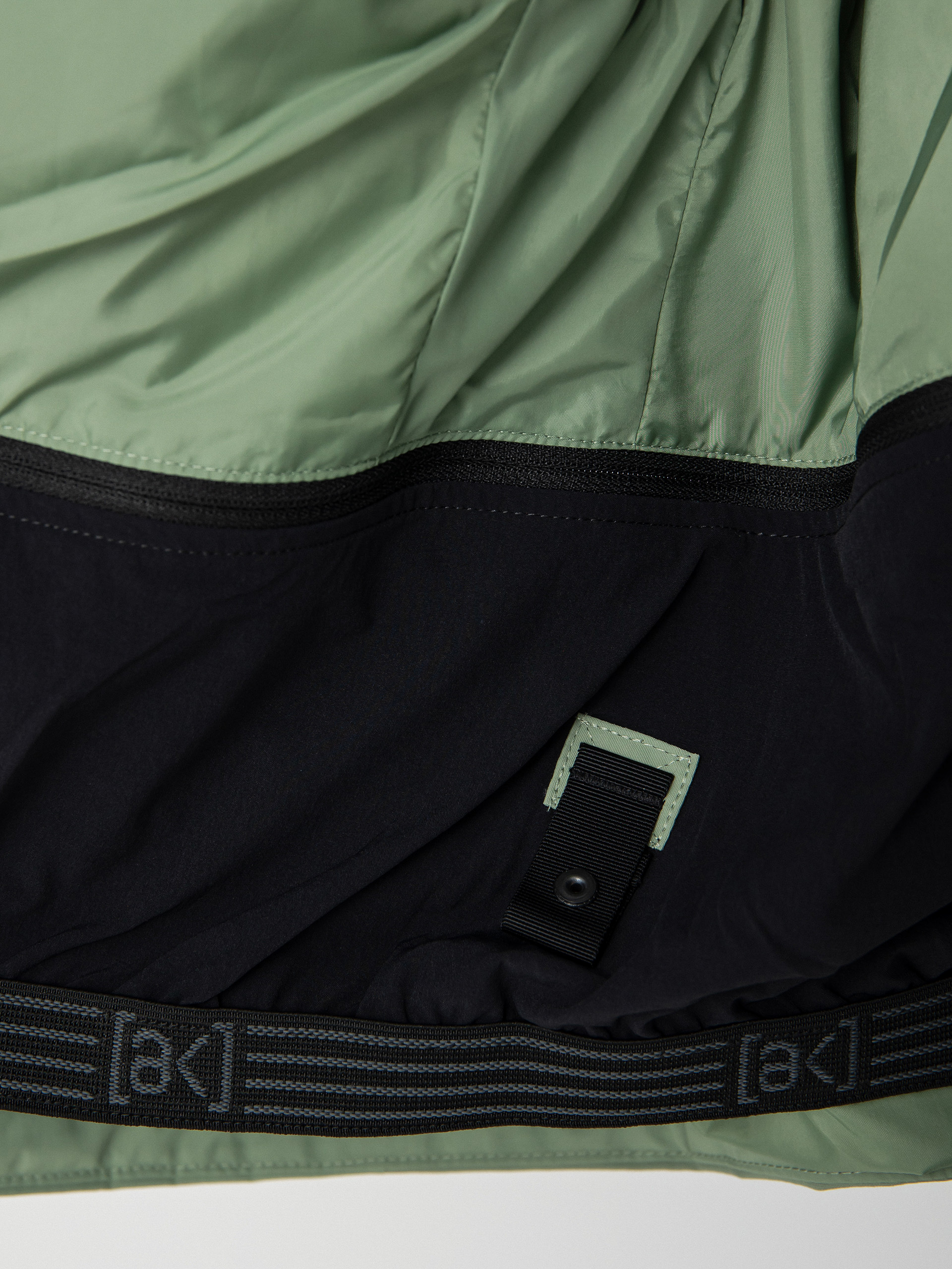 Herren Burton Ak Cyclic Gore Tex 2L Snowboardjacke (hedge green/true black)