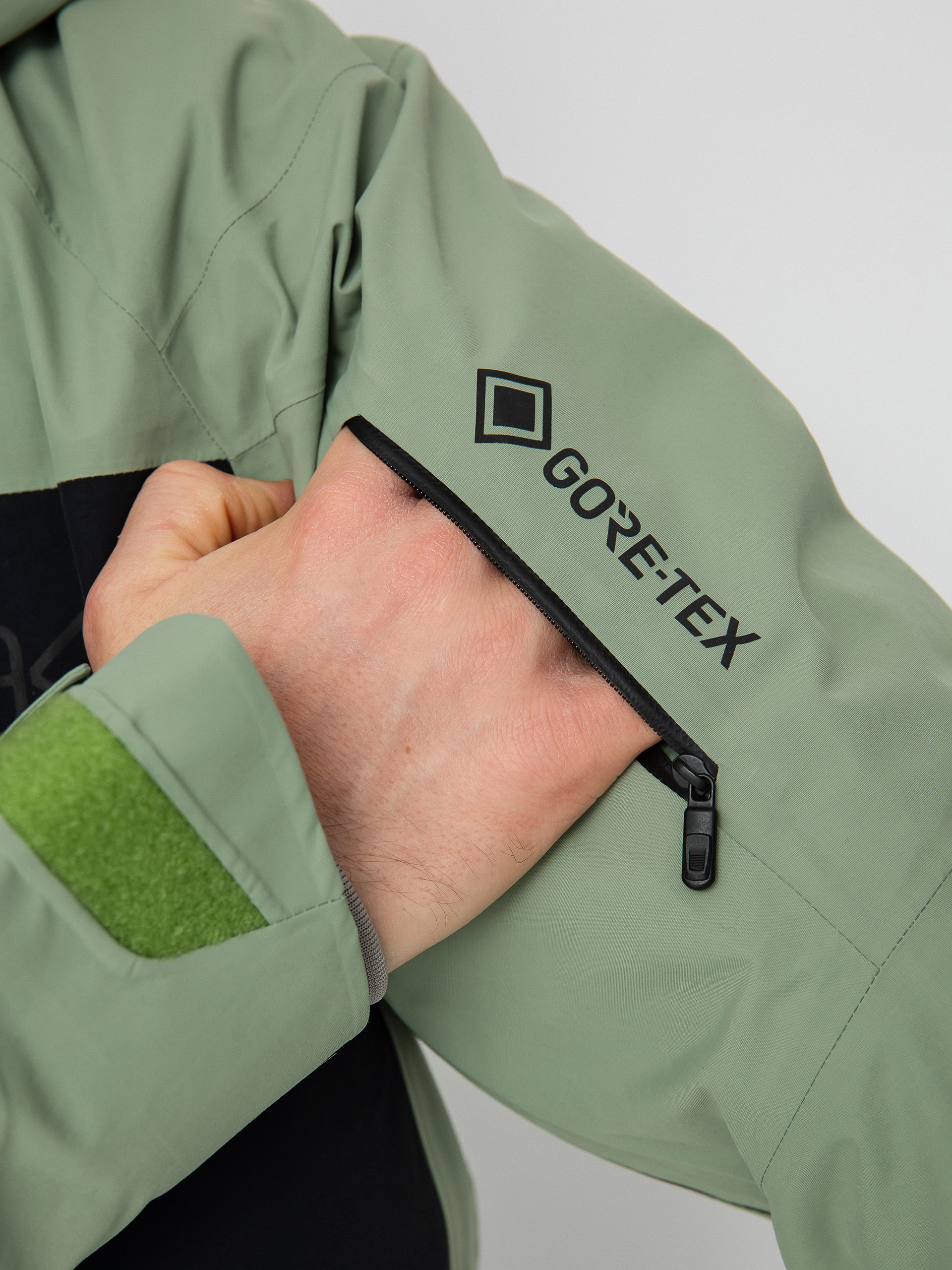 Herren Burton Ak Cyclic Gore Tex 2L Snowboardjacke (hedge green/true black)