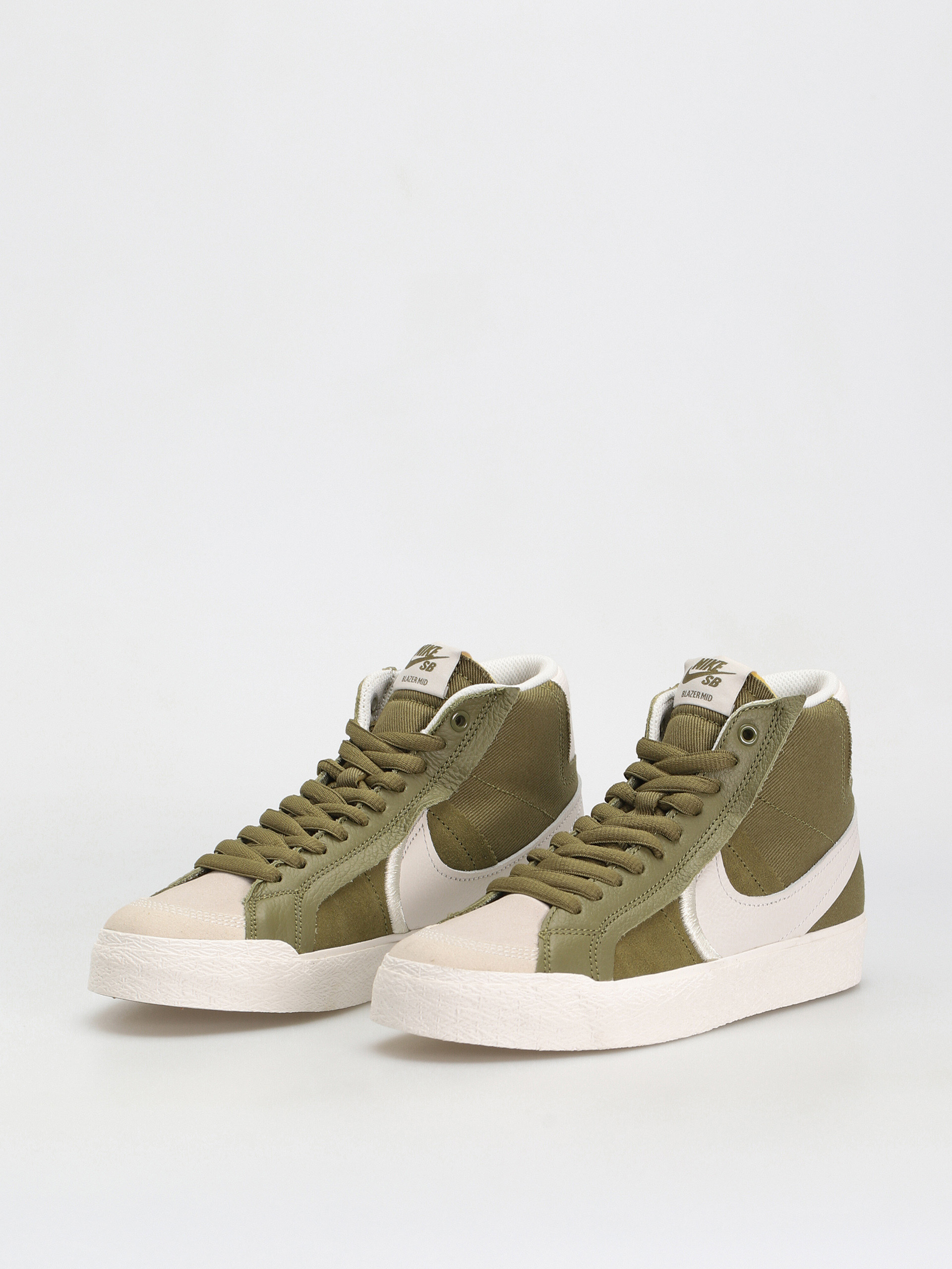 Nike SB Zoom Blazer Mid Prm Plus Schuhe (pilgrim/phantom)