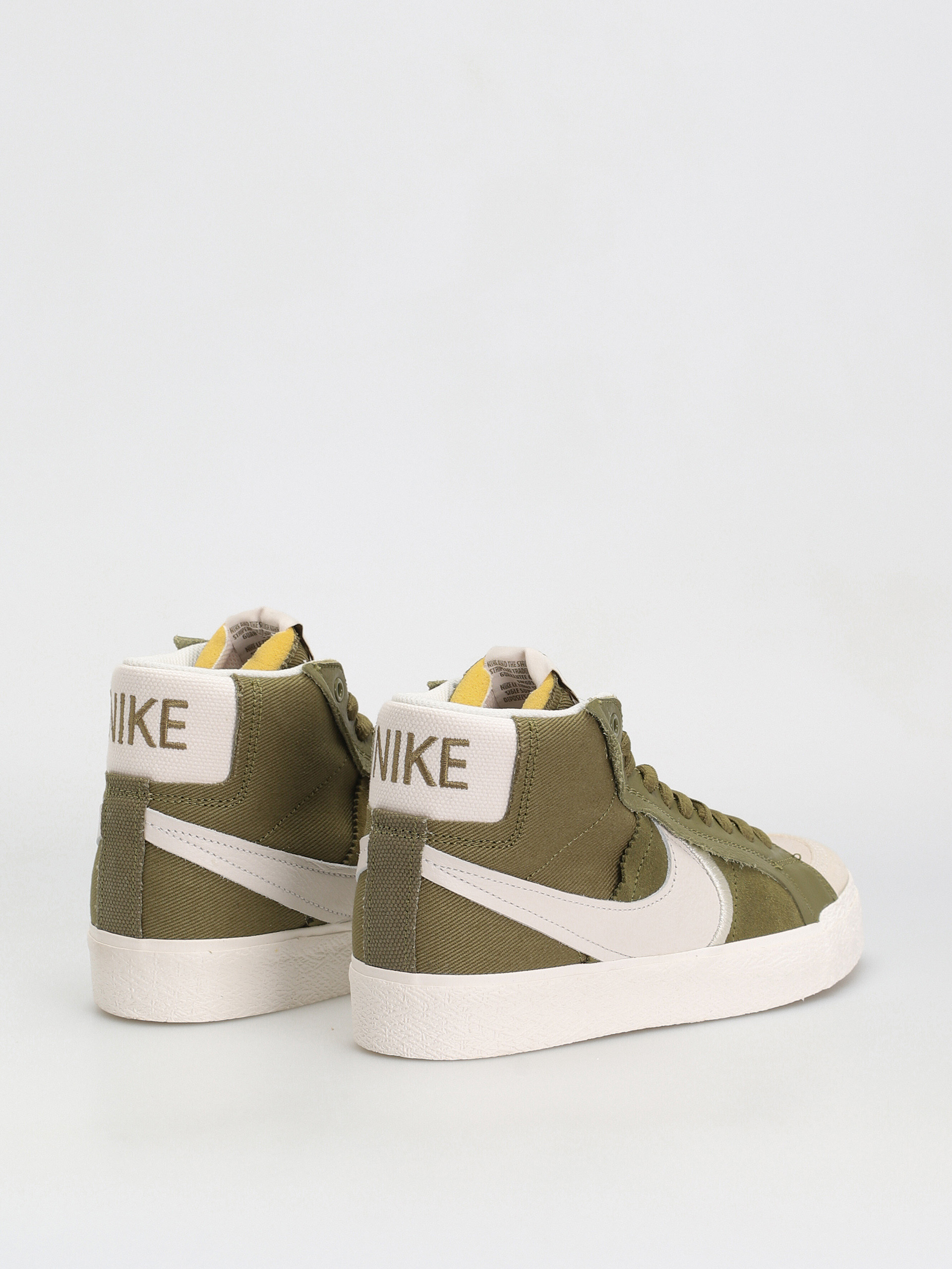 Nike SB Zoom Blazer Mid Prm Plus Schuhe (pilgrim/phantom)