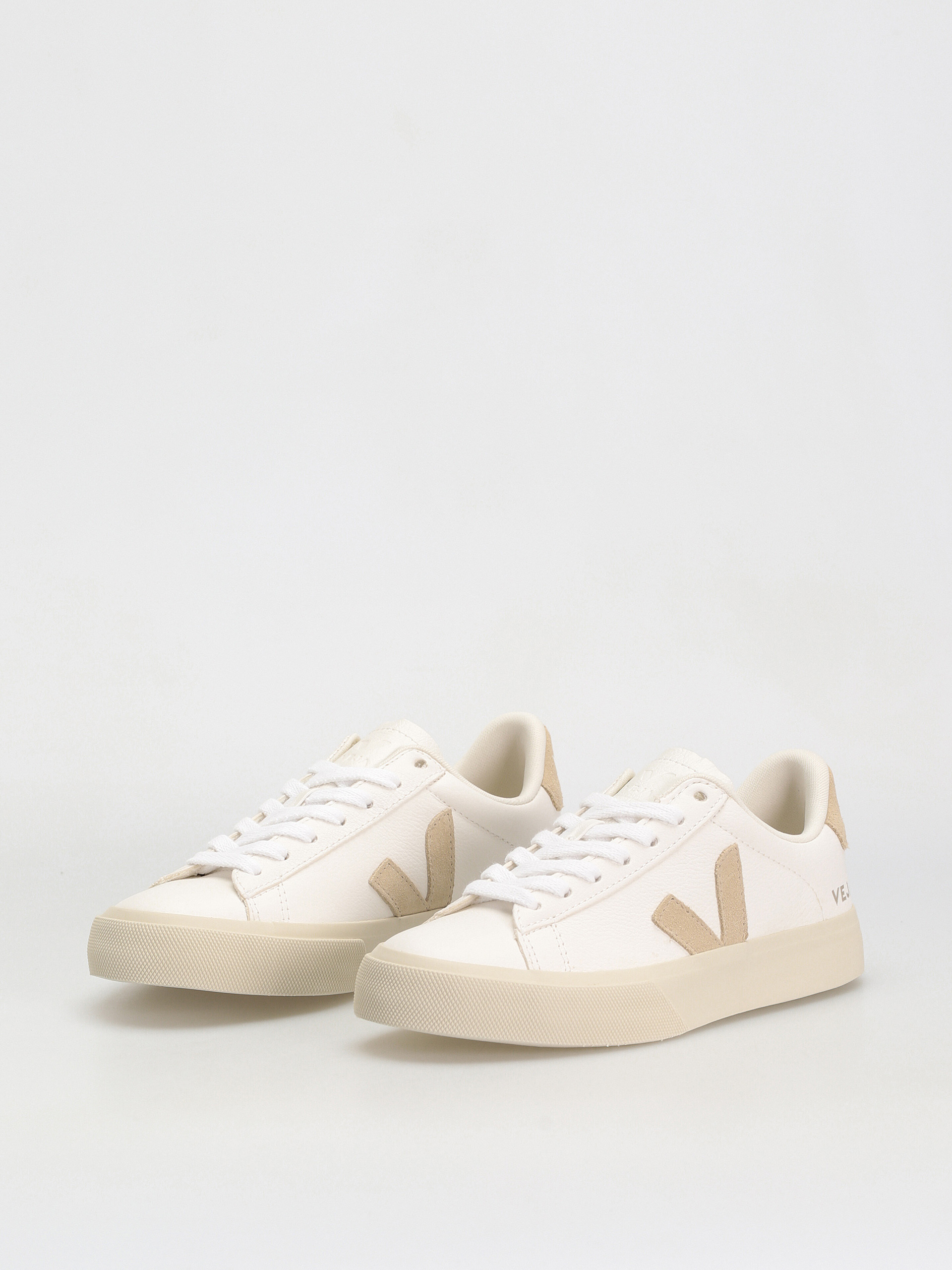 Veja Campo Shoes Wmn extra white almond