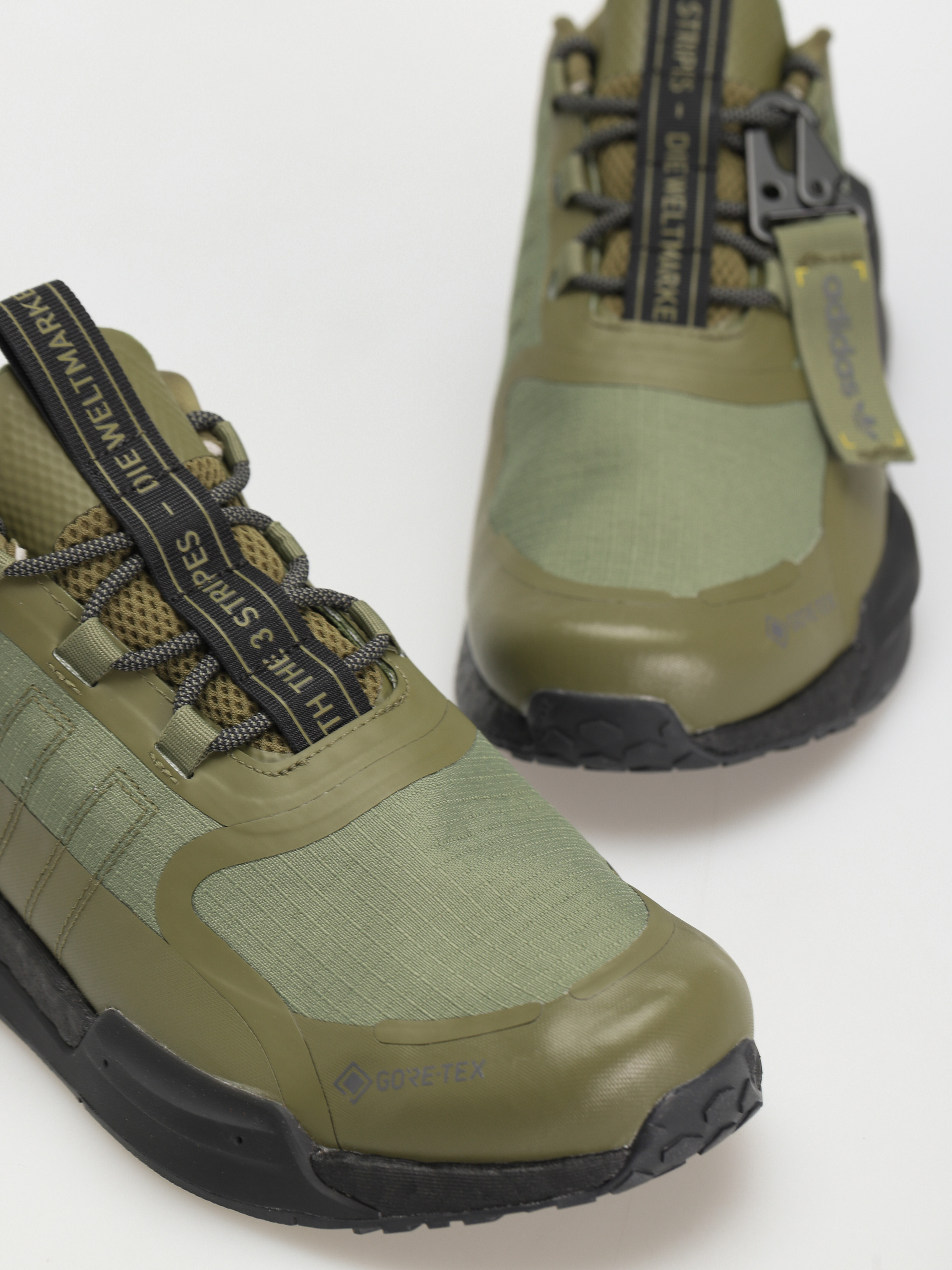adidas Originals Nmd V3 Gtx Shoes - green (focoli/impyel/cblack)