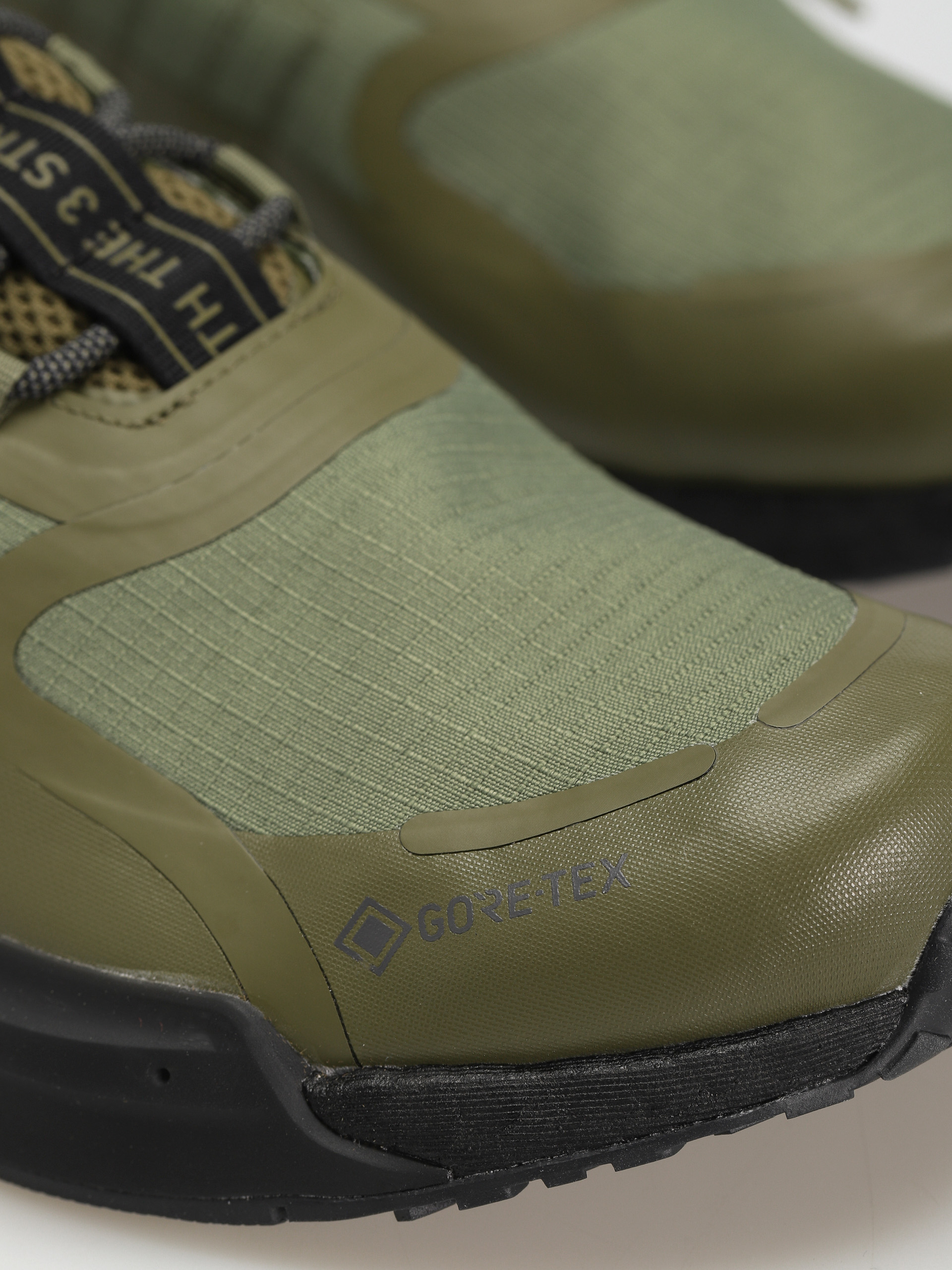 adidas Originals Nmd V3 Gtx Schuhe (focoli/impyel/cblack)