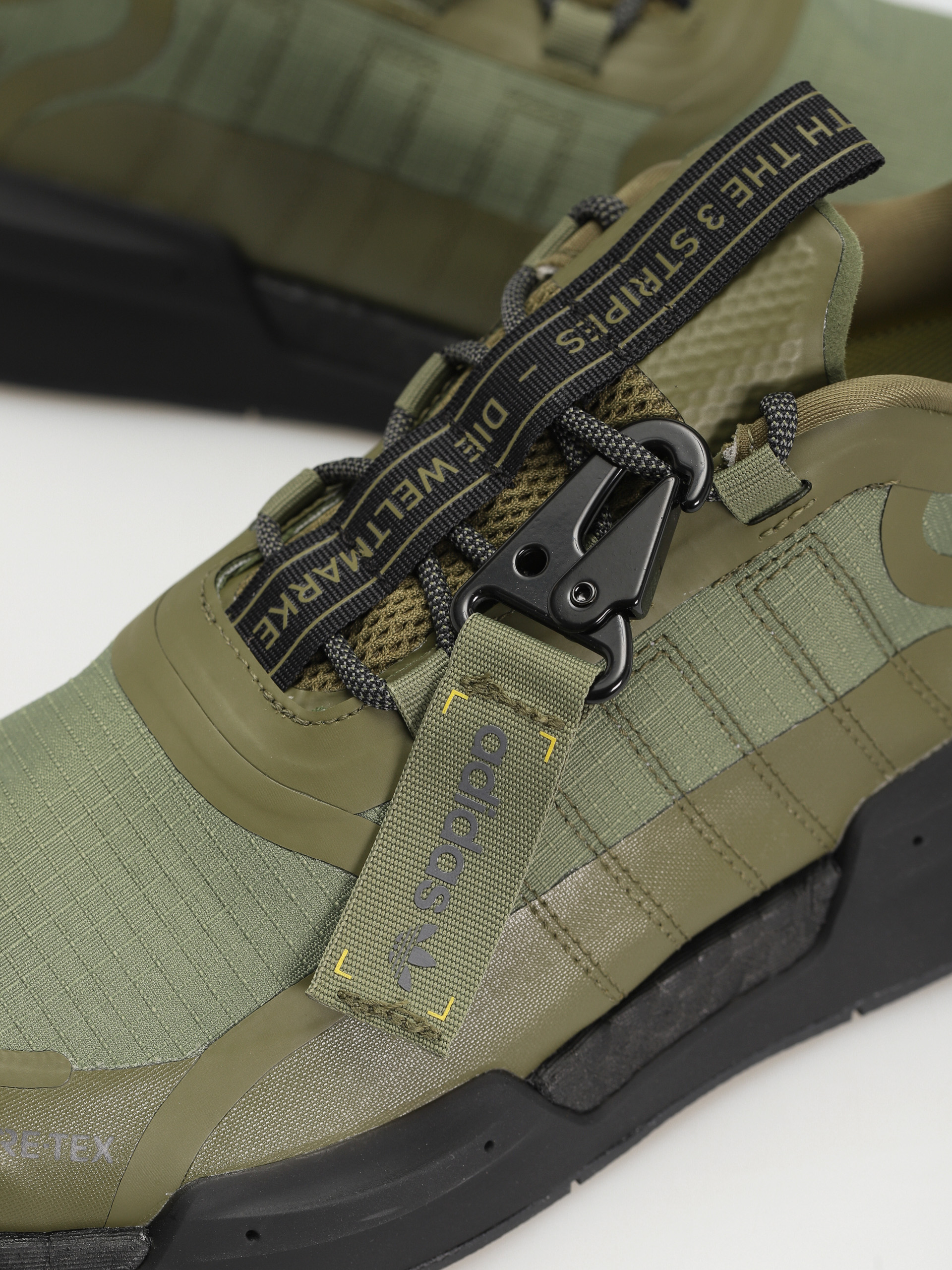 adidas Originals Nmd V3 Gtx Schuhe (focoli/impyel/cblack)