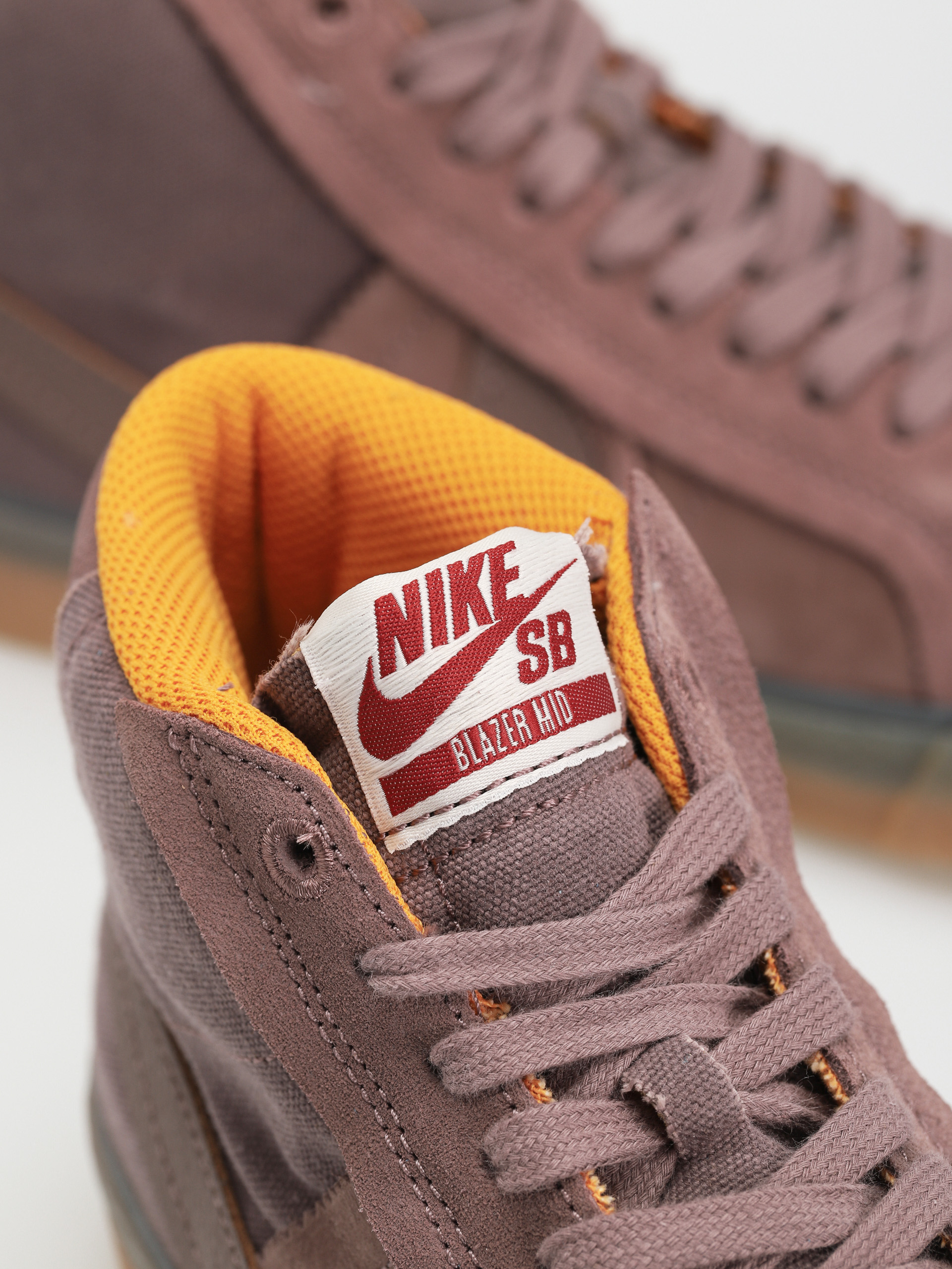 Nike SB Zoom Blazer Mid Premium Shoes (plum eclipse/plum eclipse kumquat)