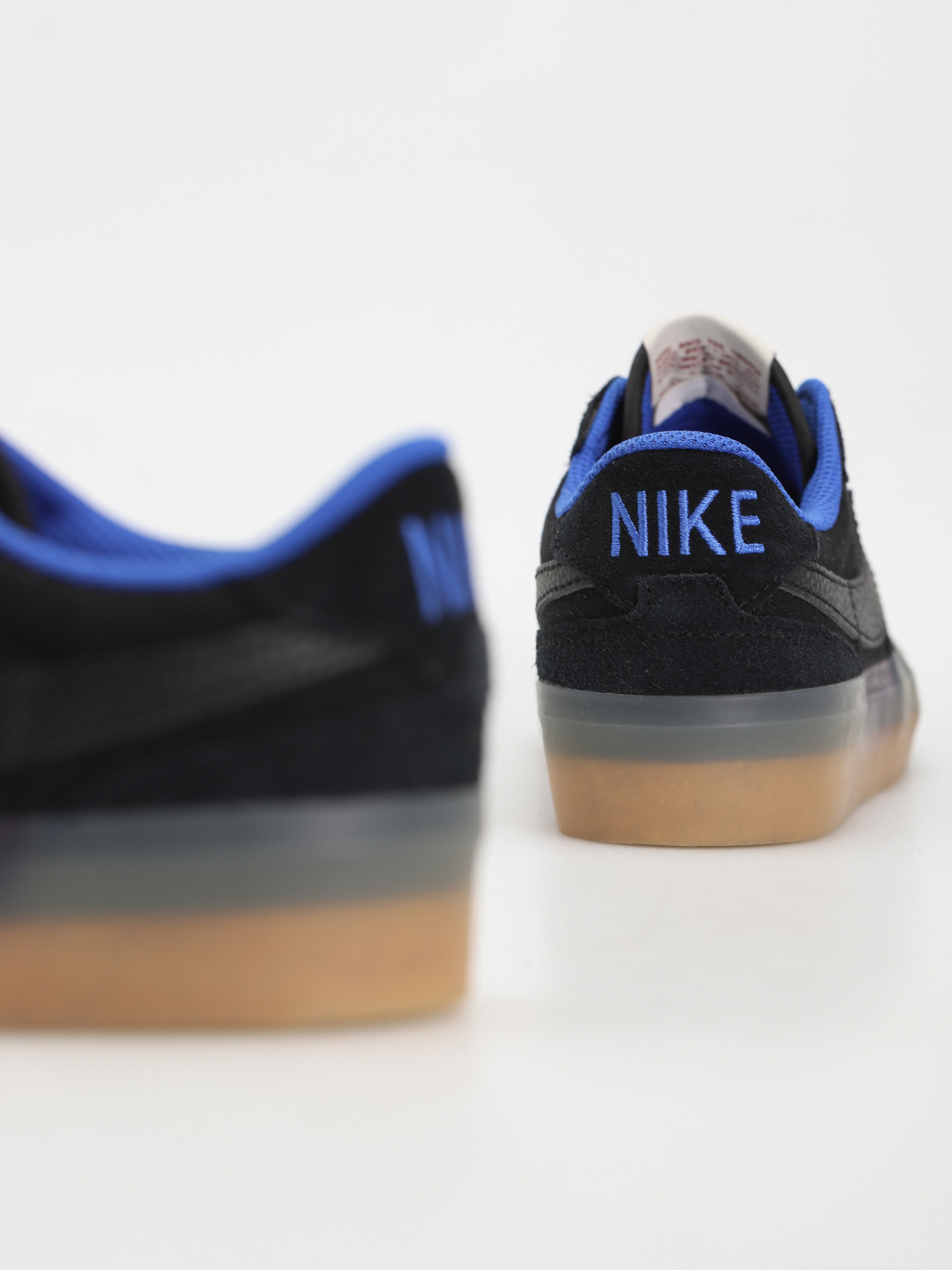 Nike SB Pogo Premium Schuhe (black/black hyper royal gum light brown)