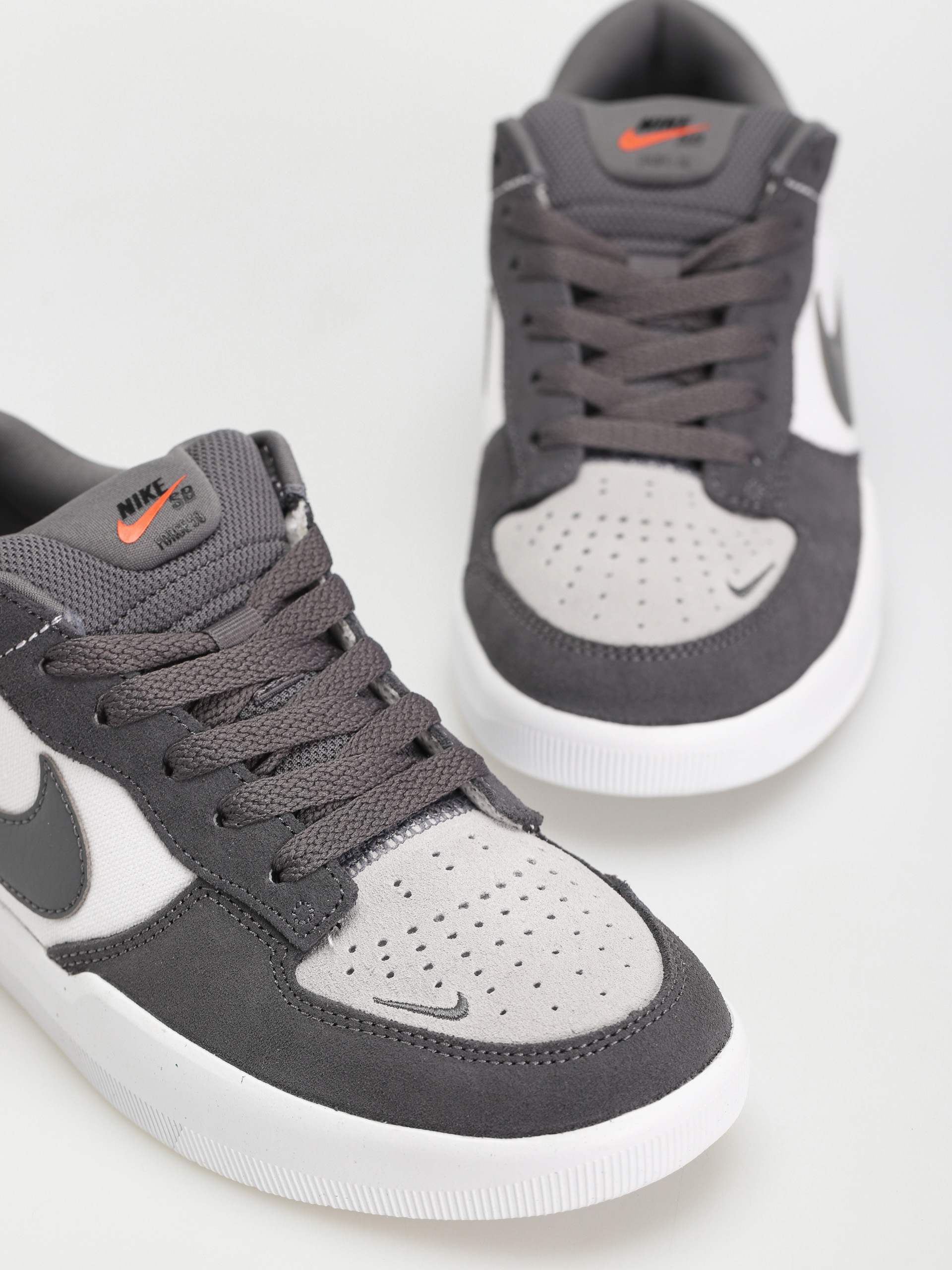 Nike SB Force 58 Shoes (dark grey/dark grey white wolf grey)