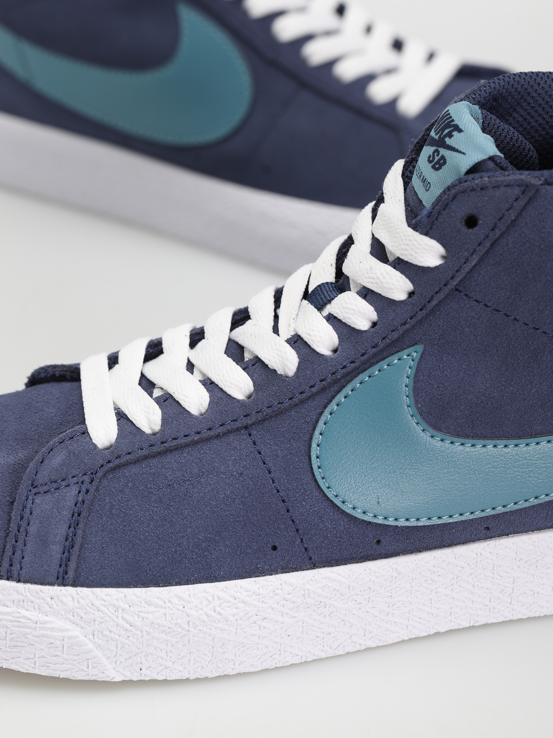 Nike SB Zoom Blazer Mid Shoes (midnight navy/noise aqua midnight navy)