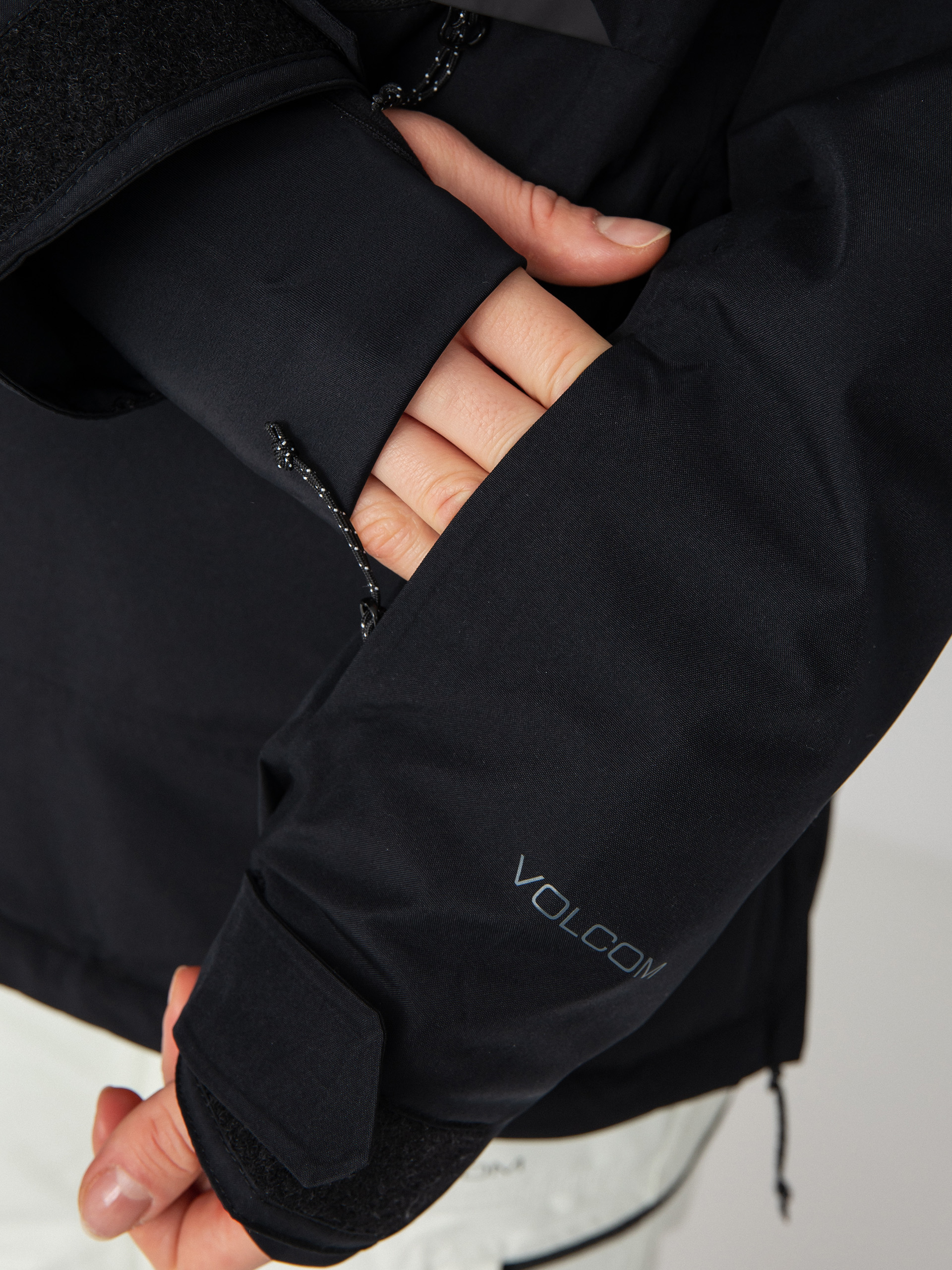 Womens Volcom Fern Ins Gore Pullover Snowboard jacket (black)