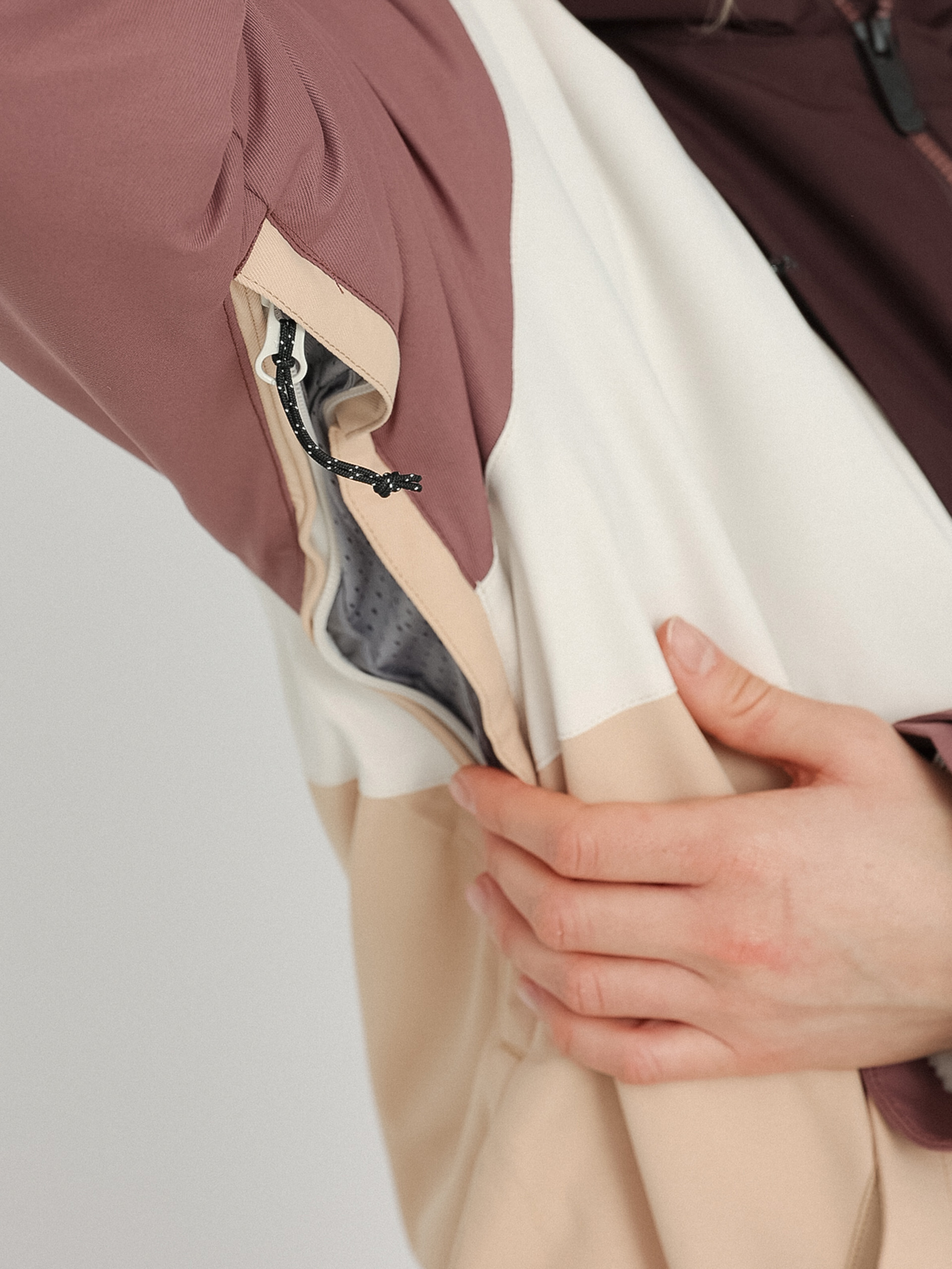 Womens Volcom Rossland Ins Snowboard jacket (sand)