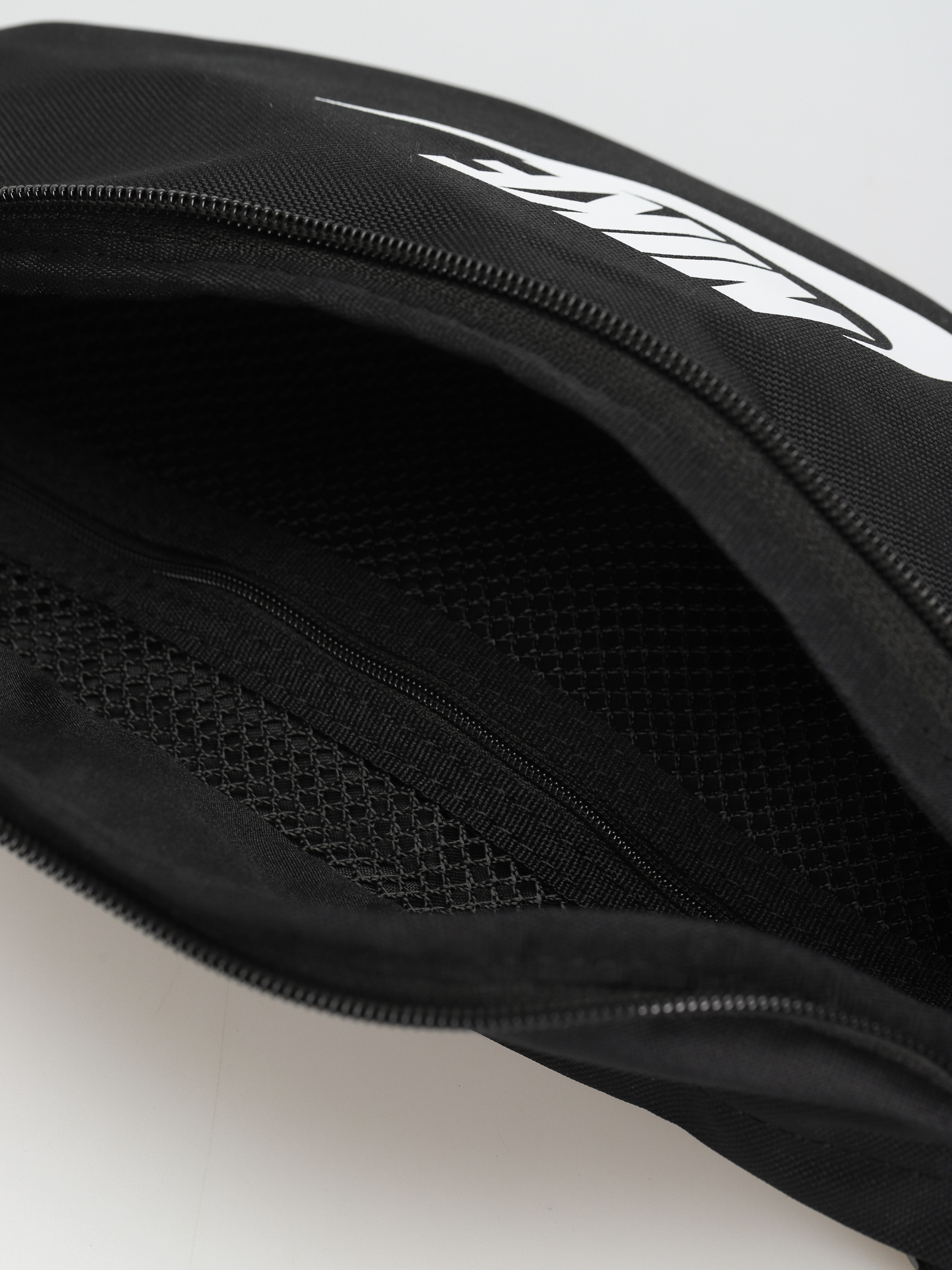 Nike SB Heritage Gürteltasche (black/black/white)