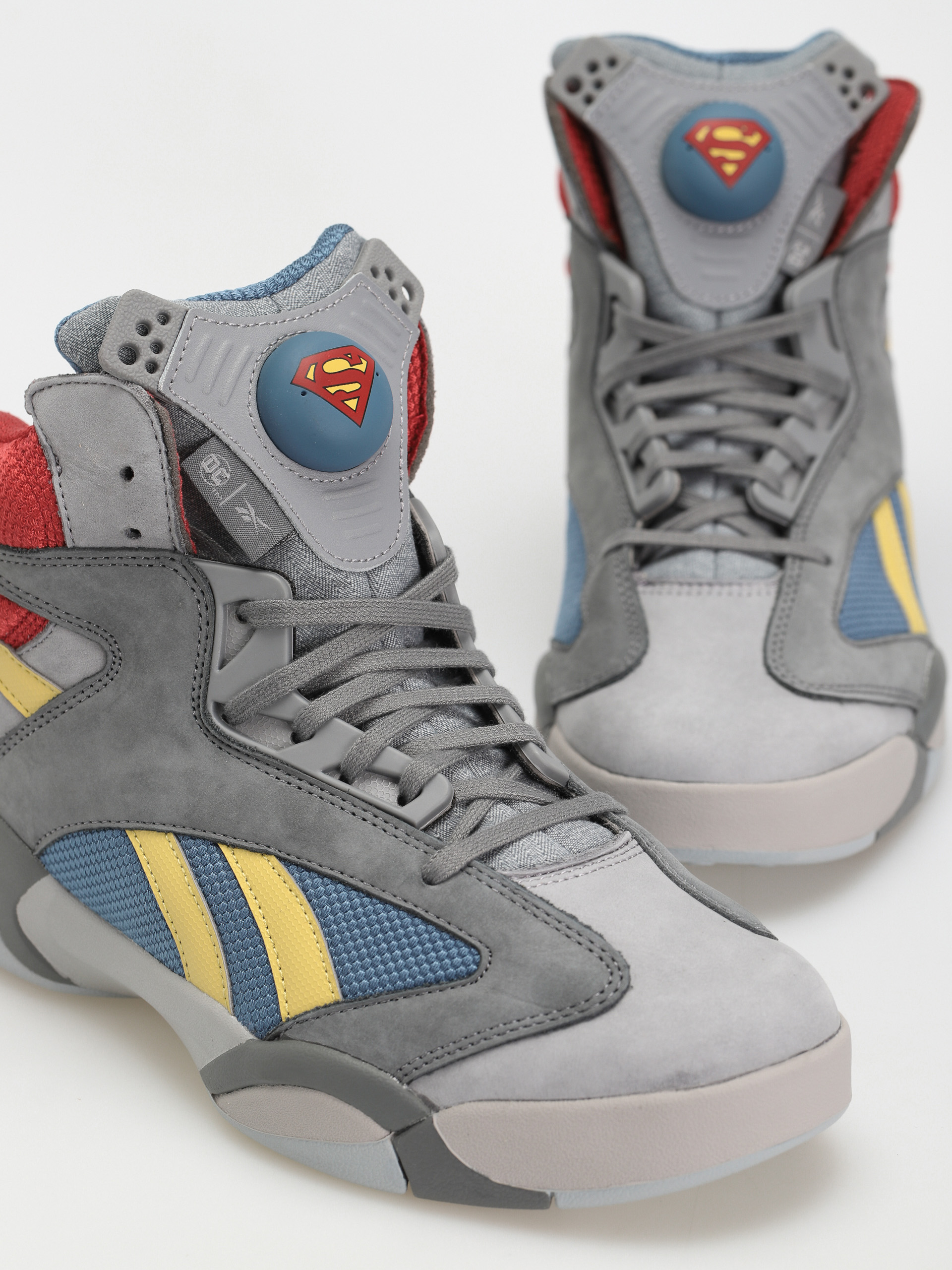 Reebok Shaq Attaq Shoes (alloy/brablu/rchmgm)