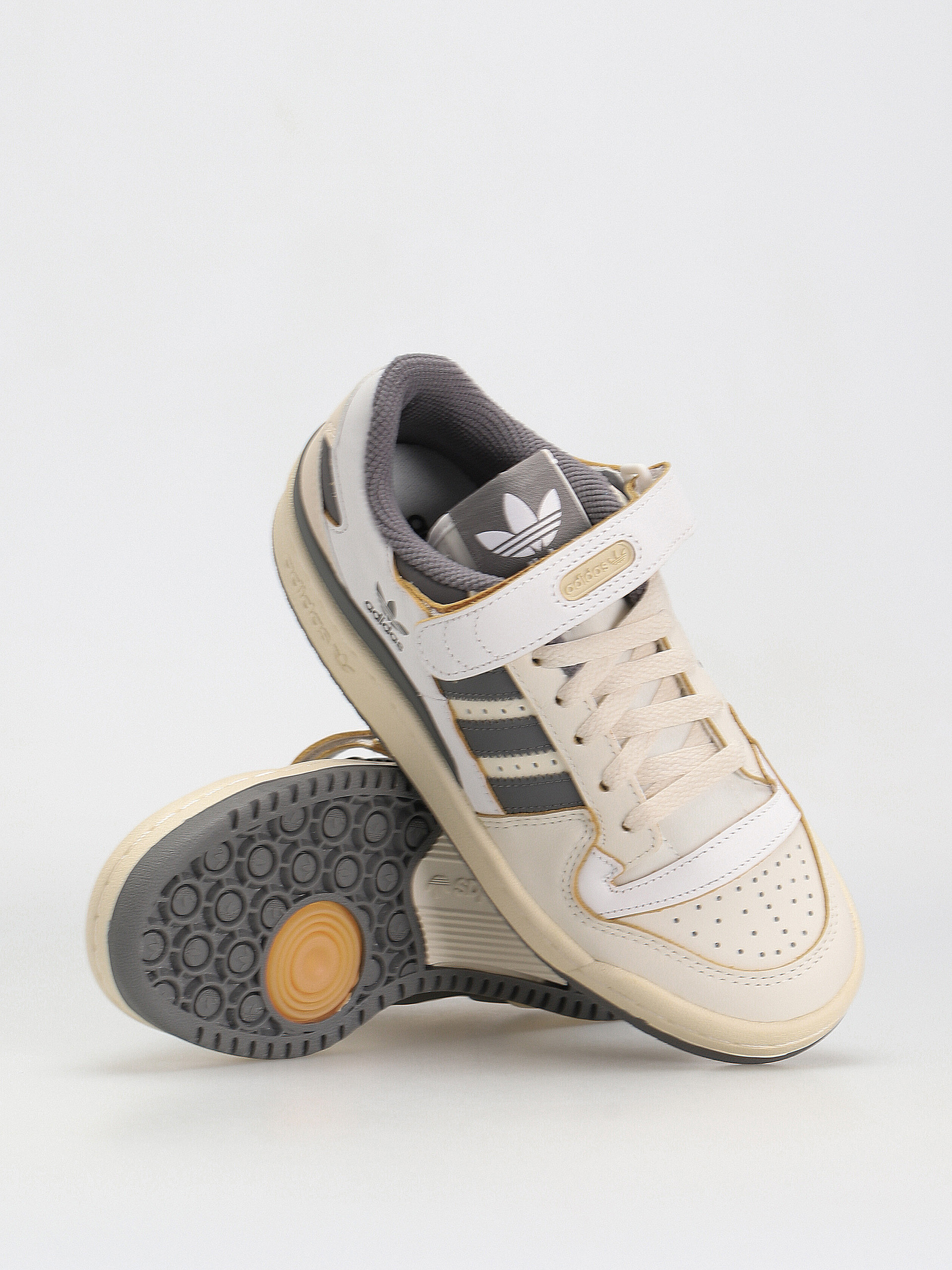 adidas Originals Forum 84 Low Shoes Wmn (owhite/grefou/ftwwht)
