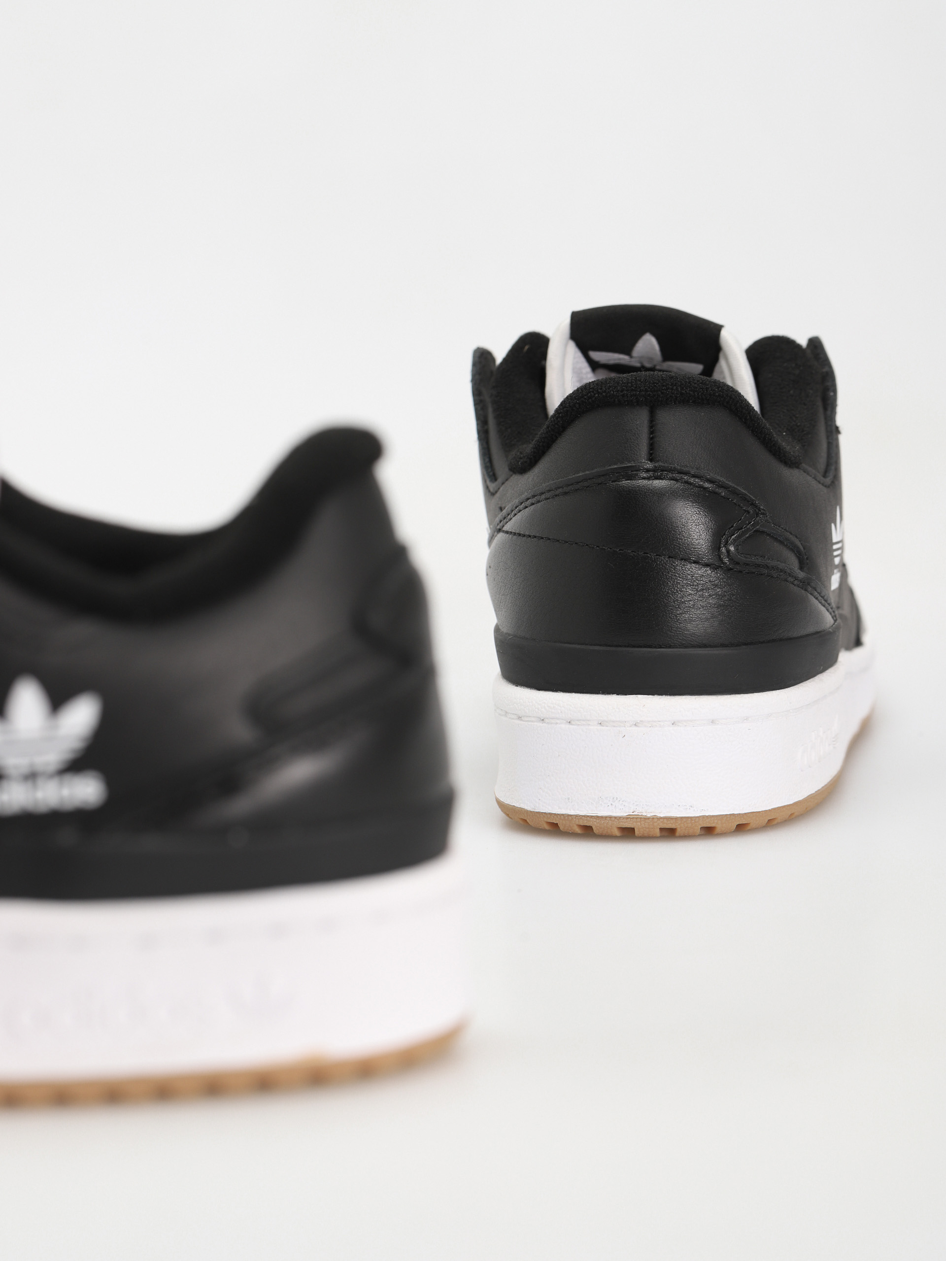 adidas Forum 84 Low Adv Shoes (cblack/cwhite/cwhite)