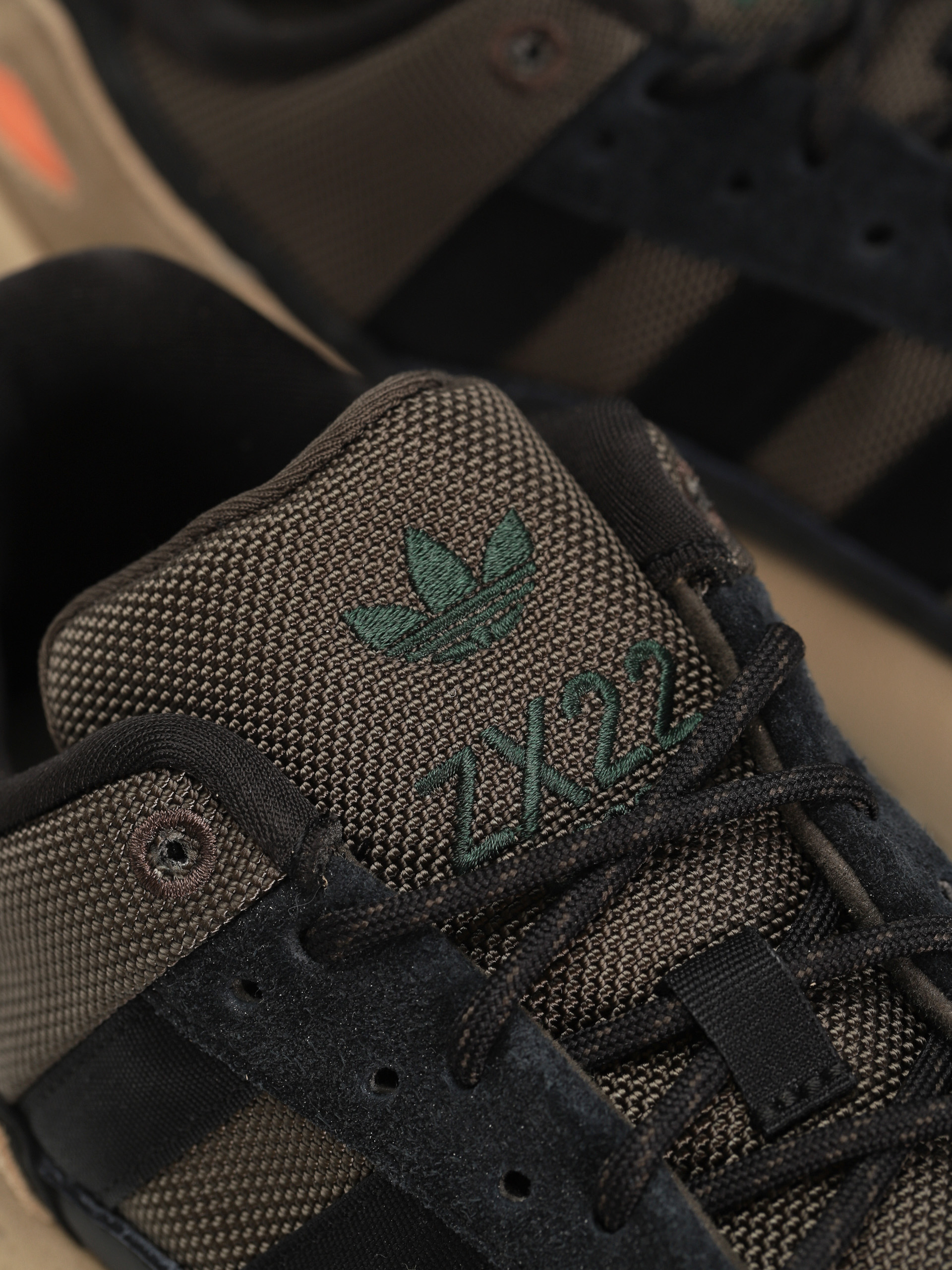 adidas Originals Zx 22 Boost Schuhe (shaoli/shagrn/beaora)