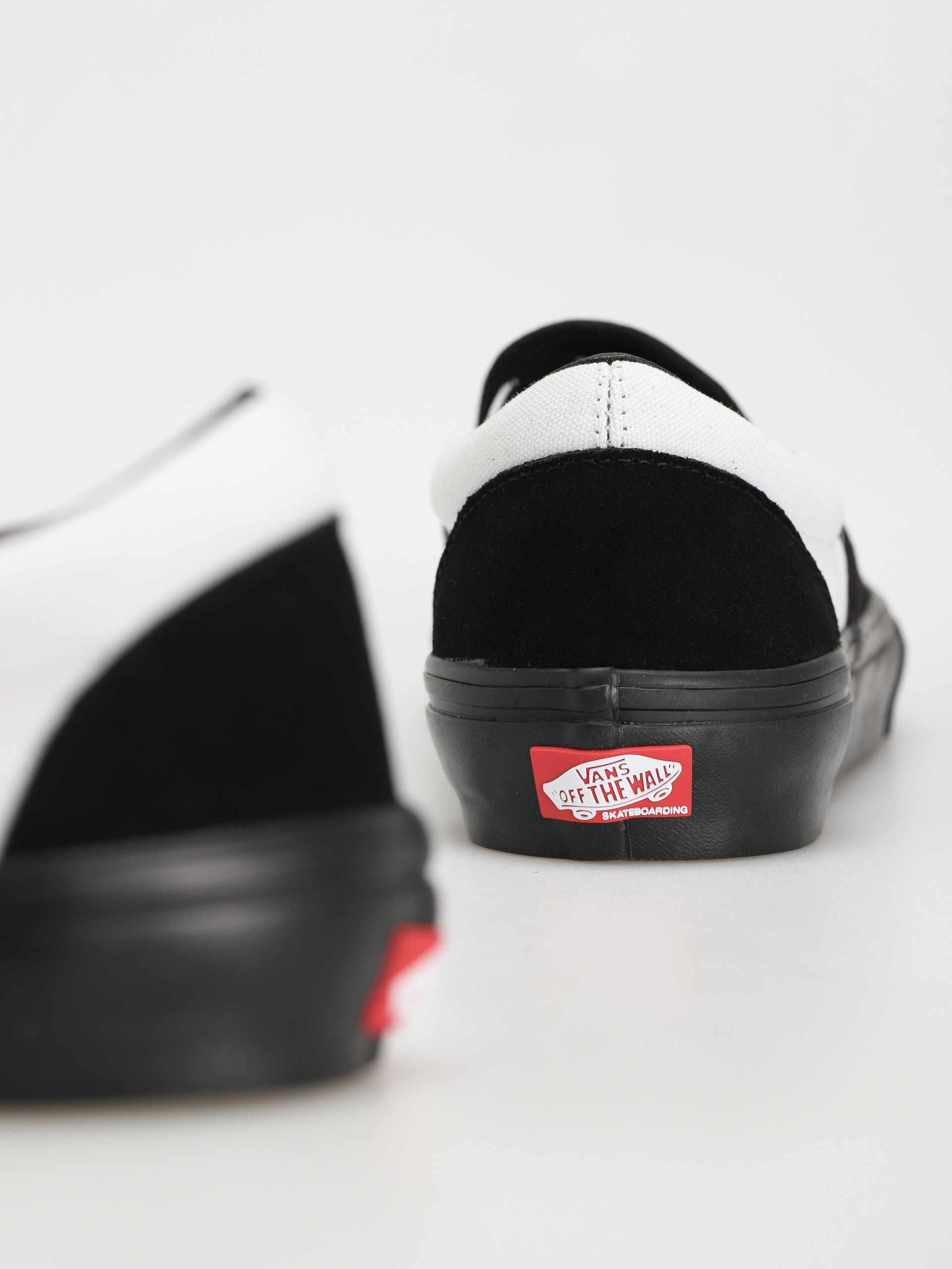 Vans Skate Slip On Schuhe (black/black/white)