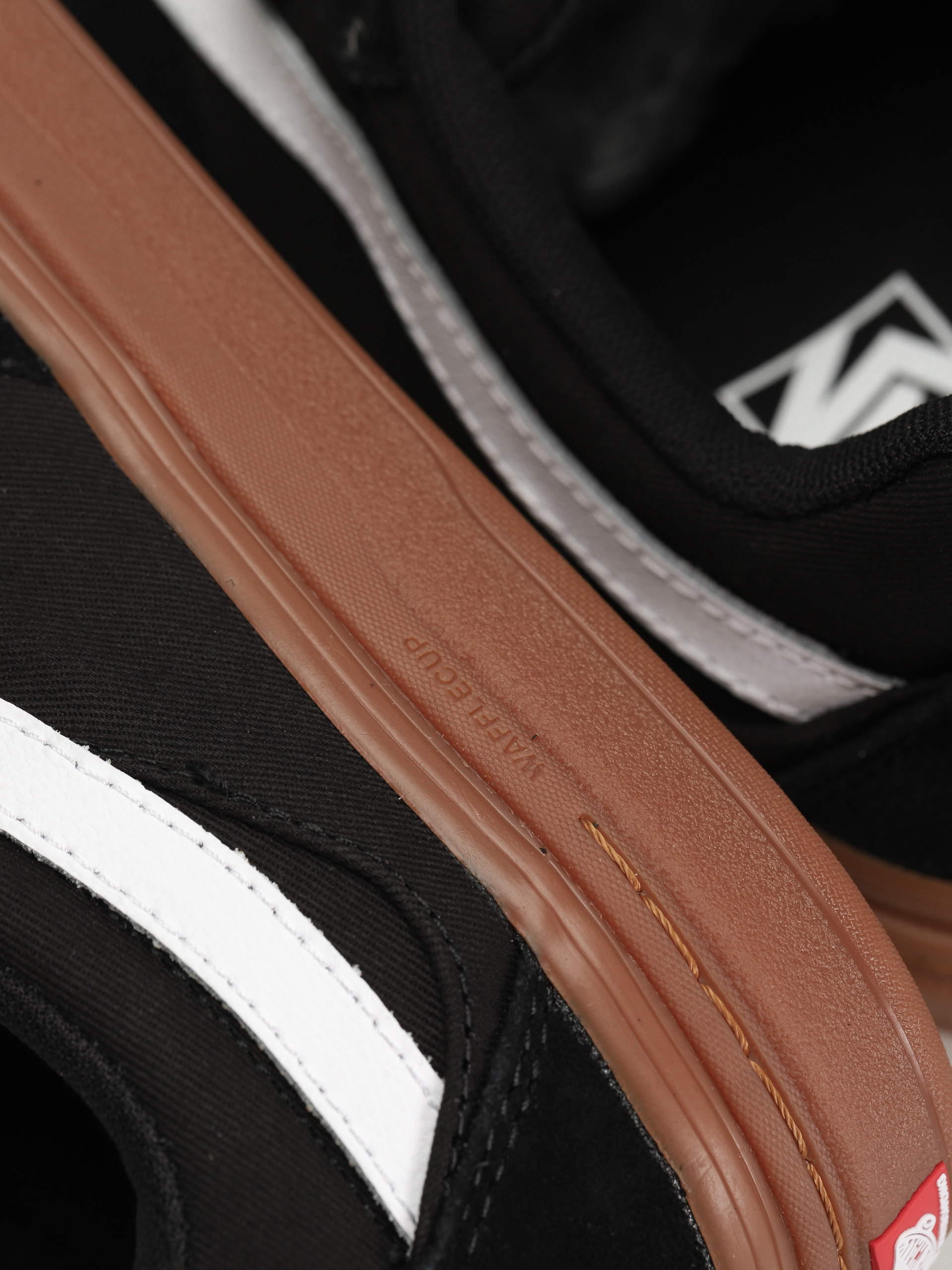Vans Kyle Walker Shoes (black/gum)