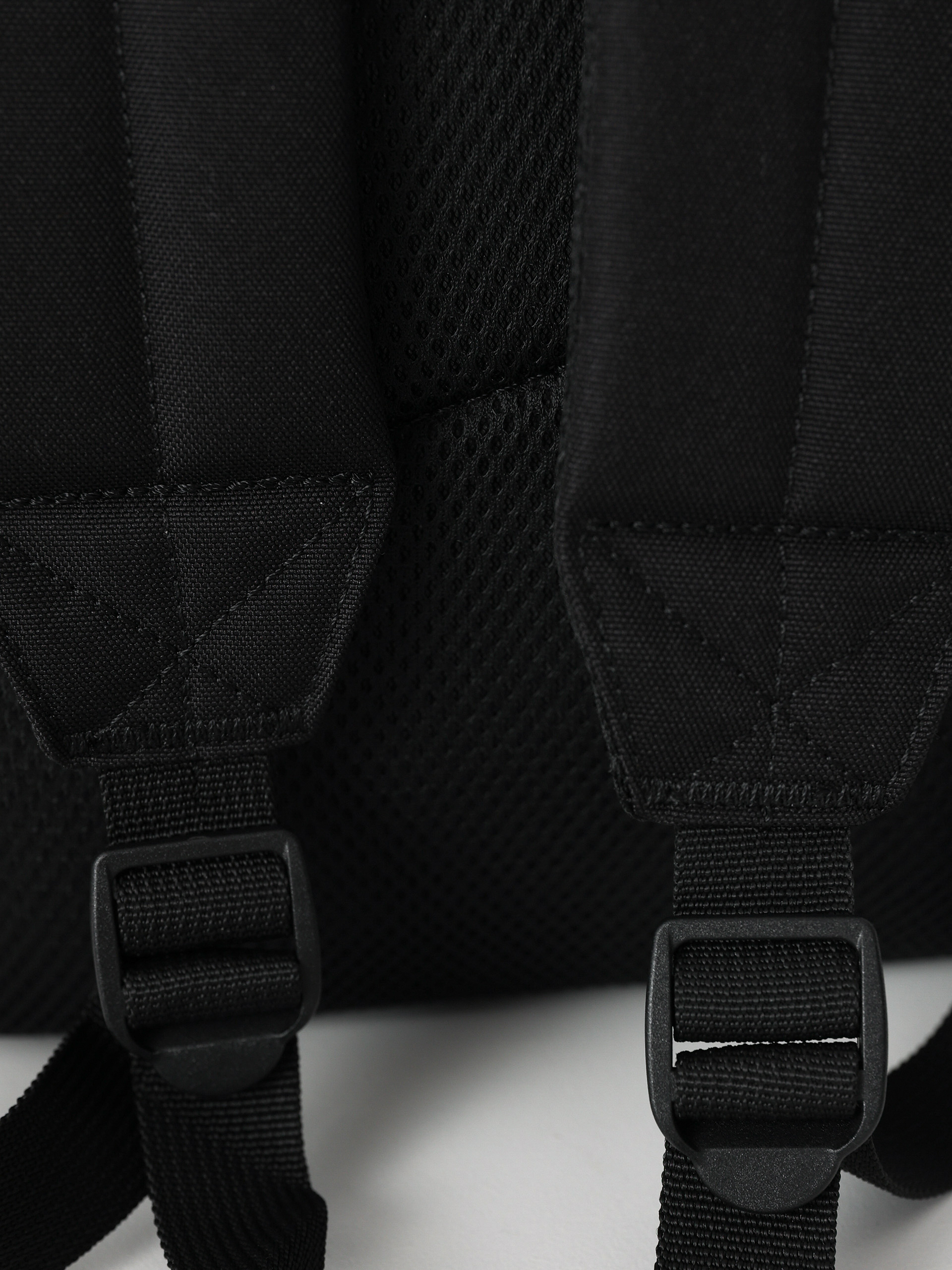 Carhartt WIP Jake Rucksack (black)